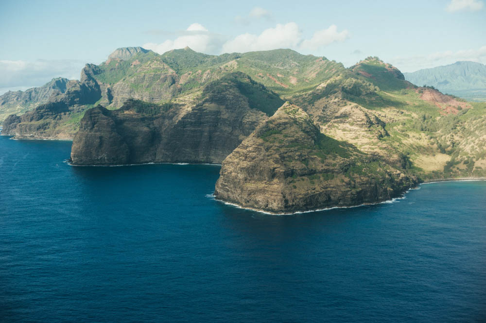 Daring Wanderer Photography - Daring Wanderer - Travel Photography - Kauai Travel Photography - Kauai - Hawaii - Kalalau Trail - Kalalau Beach - Na Pali Coast - Hawaiian beach - Hawaiian sunset - Waimea Canyon - Poipu Beach - Kauai Coffee Company - Coffee Plantation - Kauai Coffee - Coffee plant