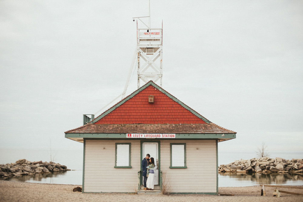 Toronto Leuty Beach Engagement // Daring Wanderer