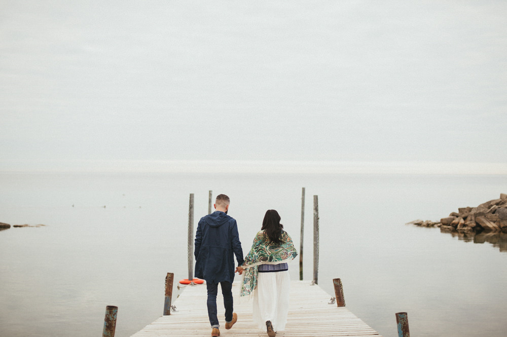 Toronto Leuty Beach Engagement // Daring Wanderer