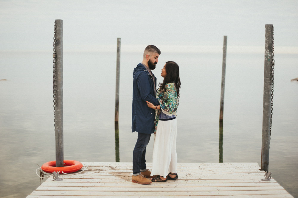 Toronto Leuty Beach Engagement // Daring Wanderer