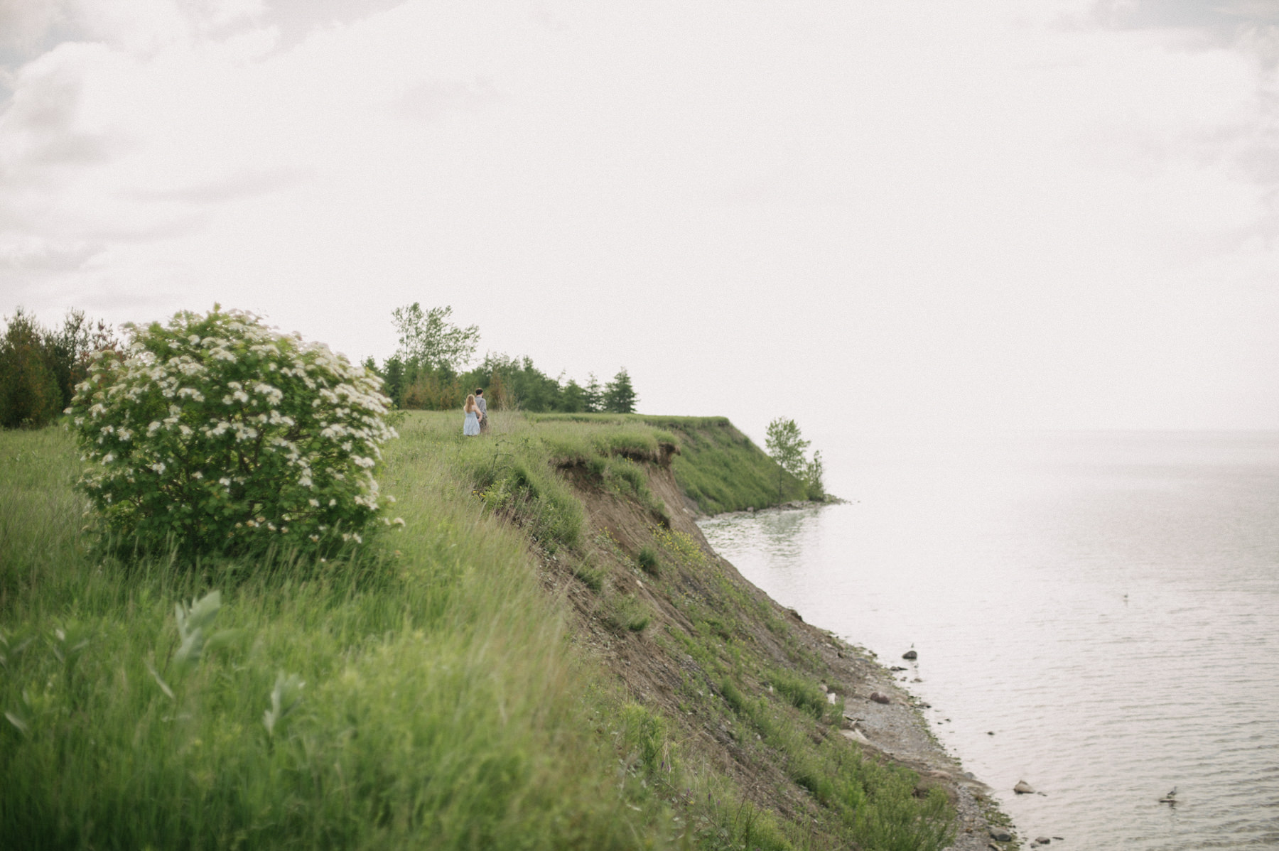 Durham Forest Engagement // Daring Wanderer. Toronto Wedding Photographer.