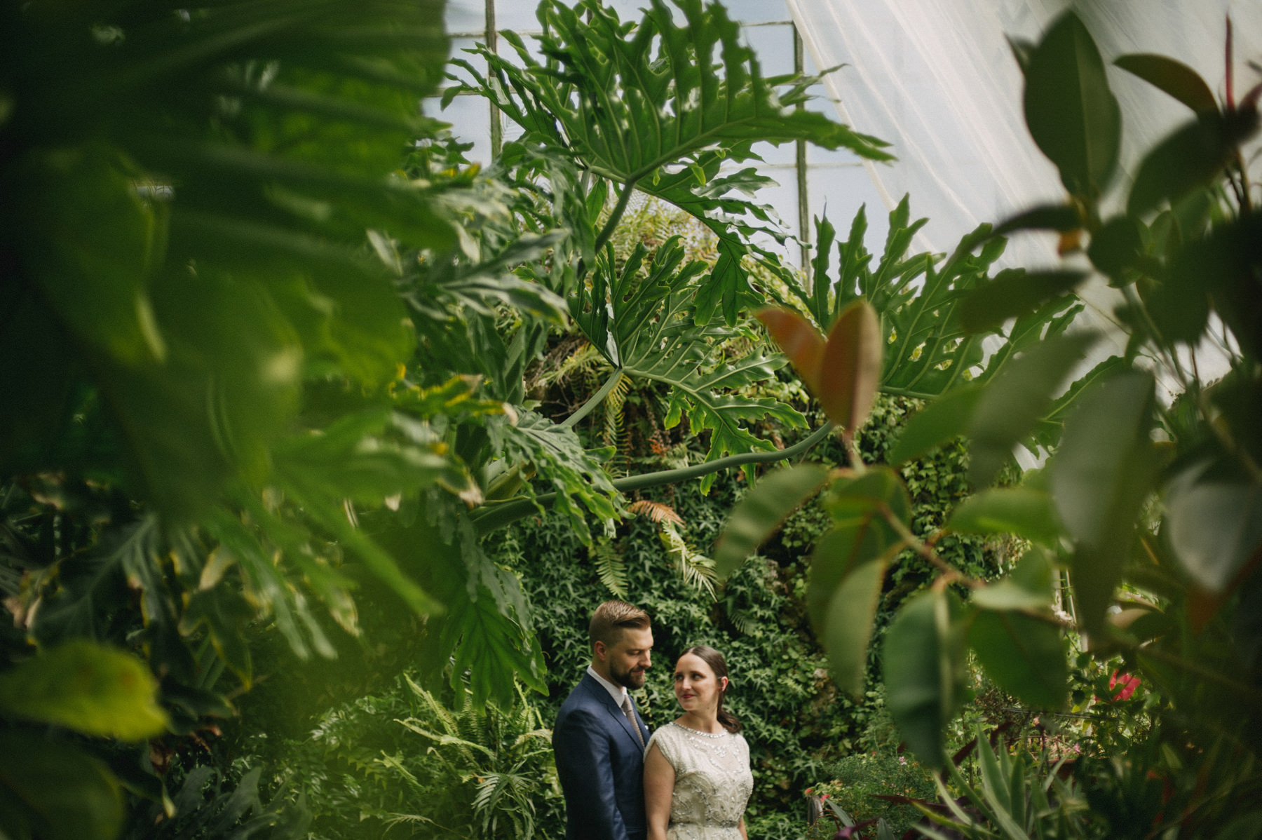 Botanical Greenhouse Wedding at Sonnenberg Gardens // Daring Wanderer