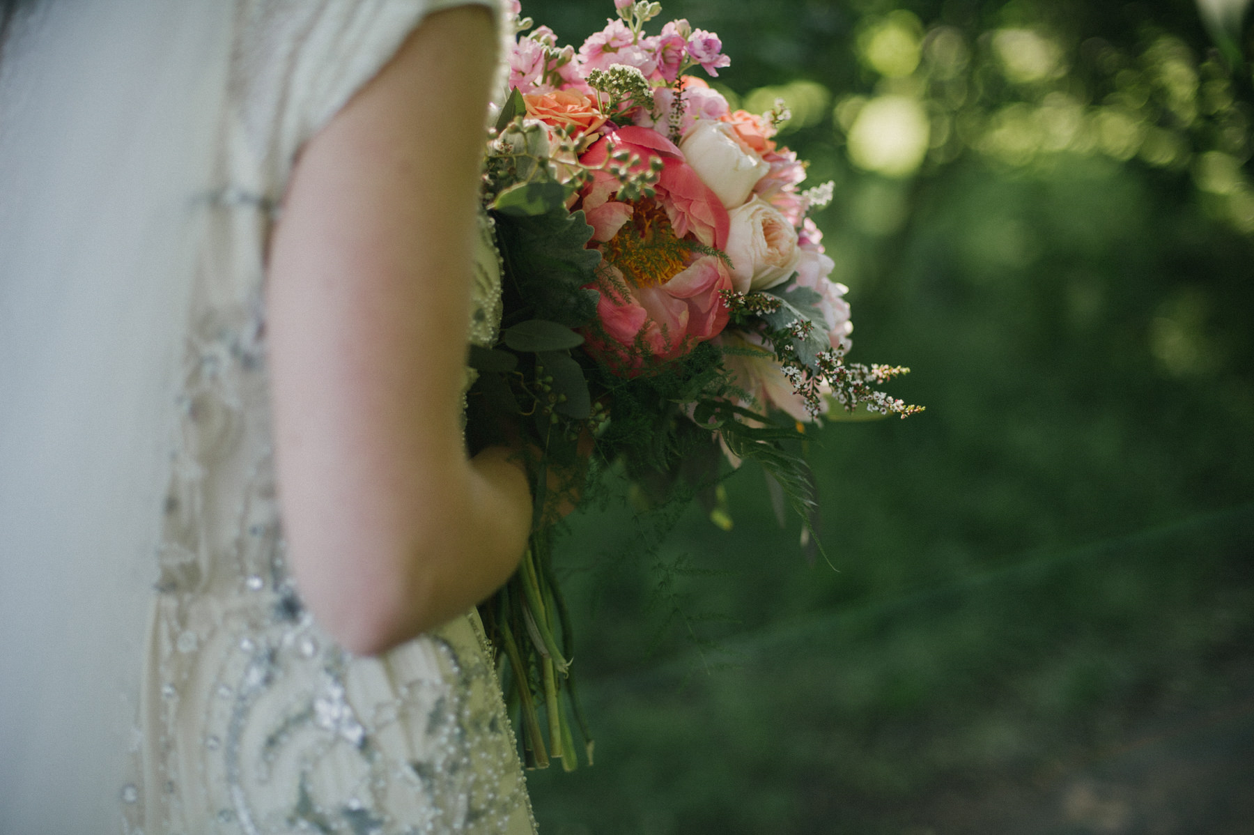 Botanical Greenhouse Wedding at Sonnenberg Gardens // Daring Wanderer