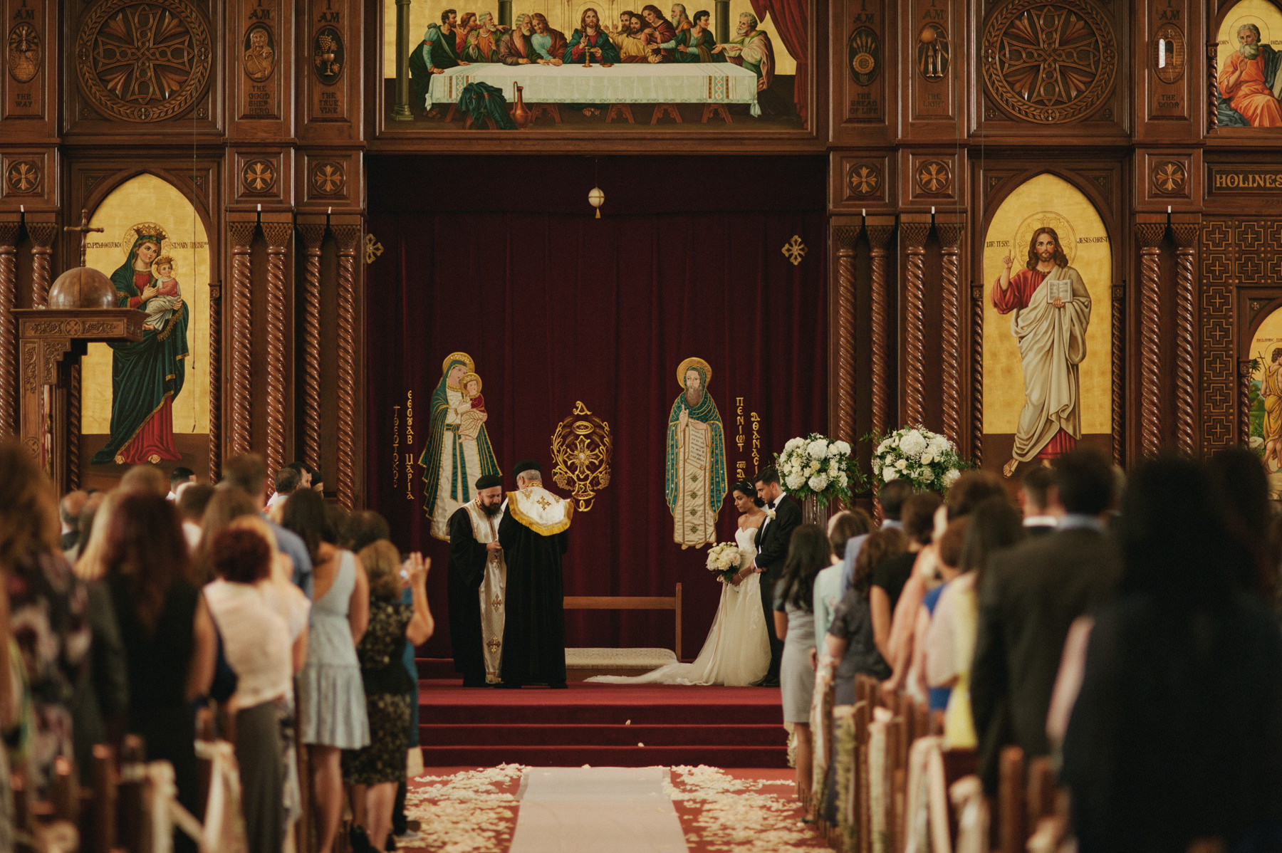 Vintage Wedding at Leslie Log House // Daring Wanderer