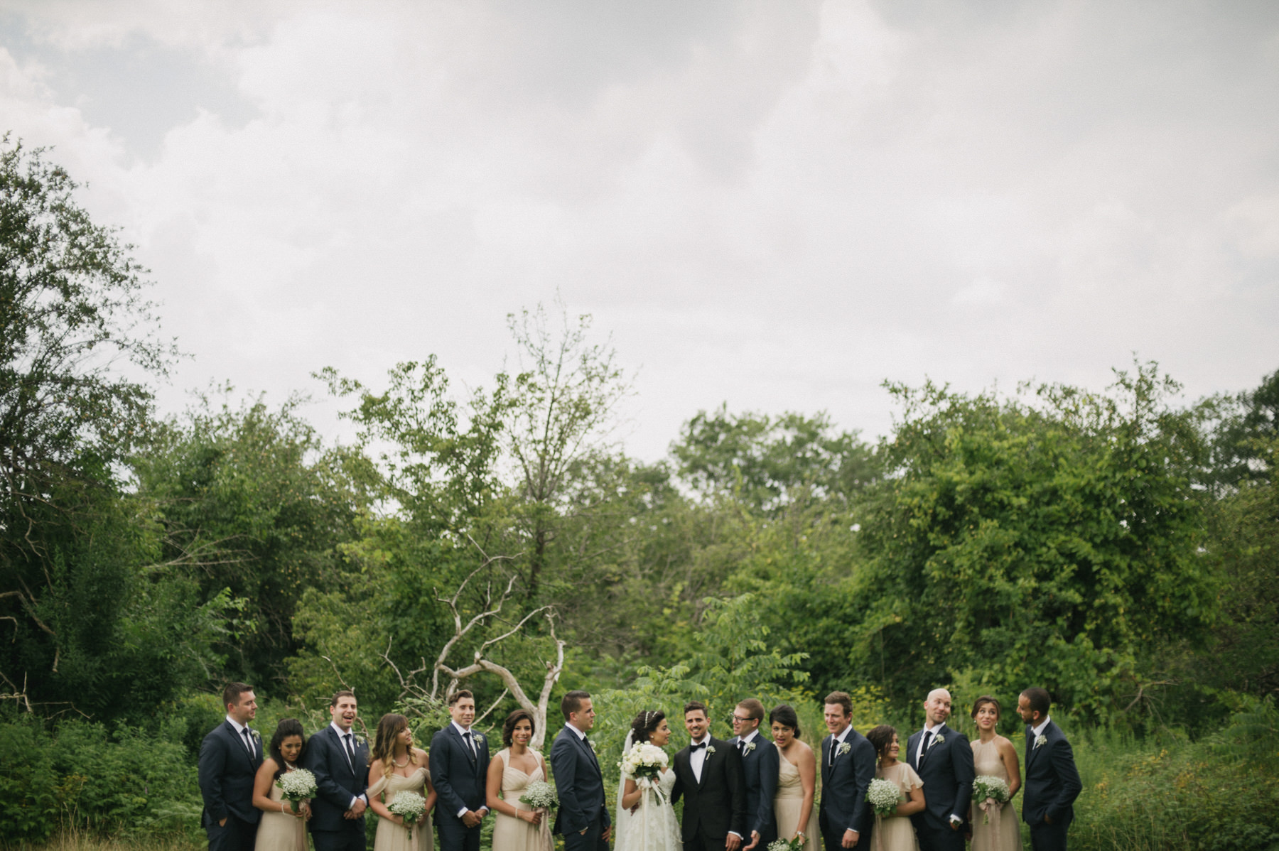 Vintage Wedding at Leslie Log House // Daring Wanderer