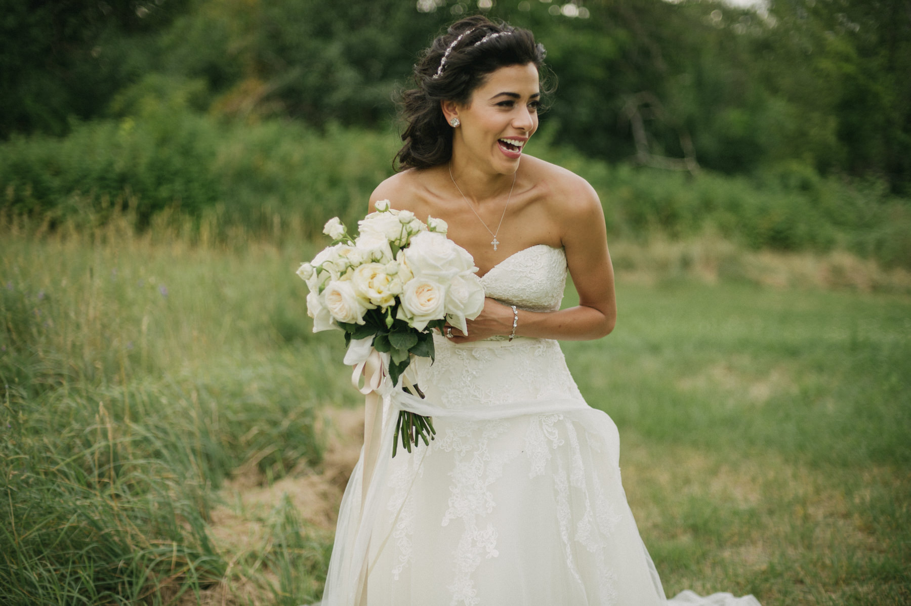 Vintage Wedding at Leslie Log House // Daring Wanderer