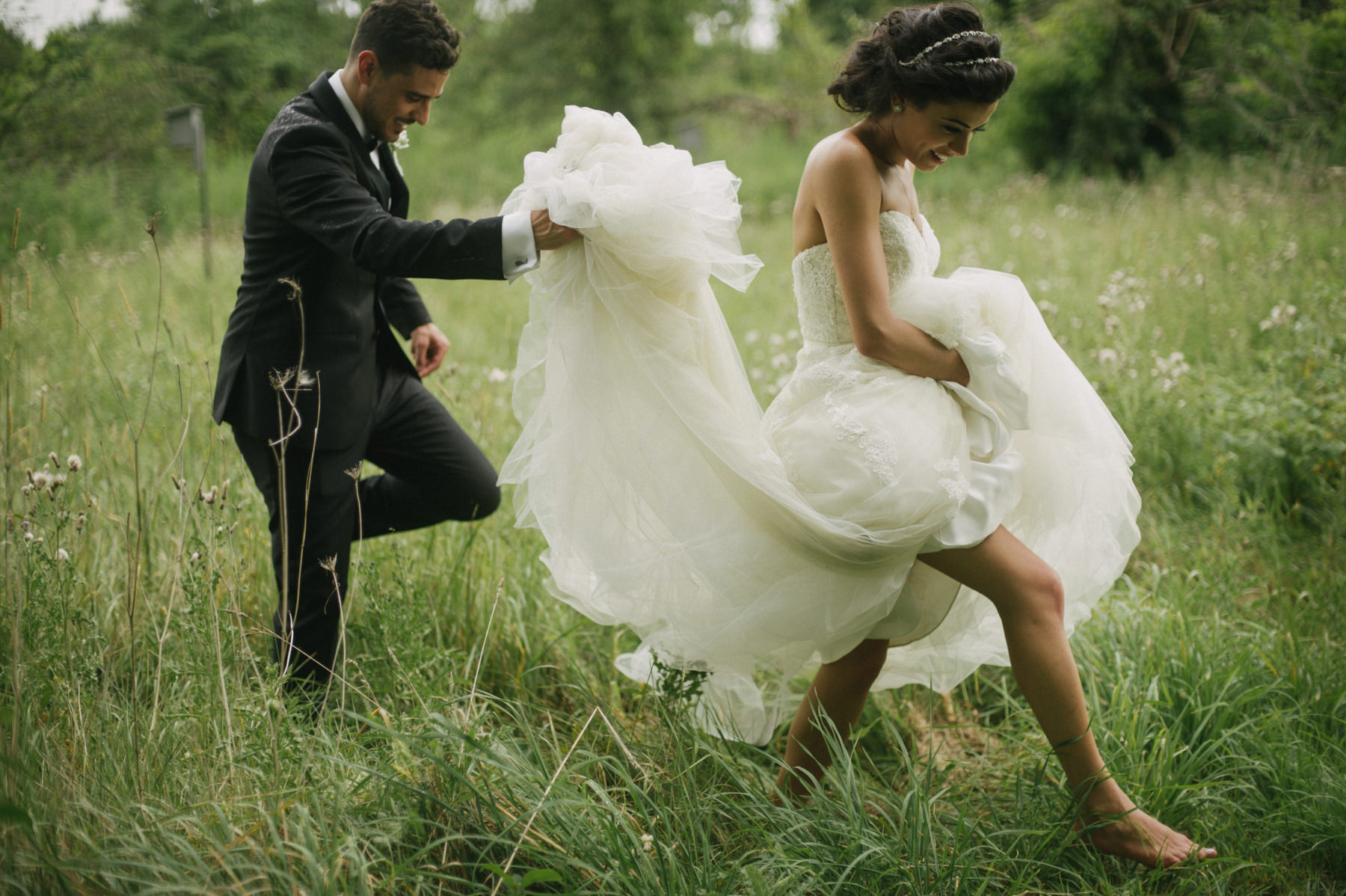 Vintage Wedding at Leslie Log House // Daring Wanderer