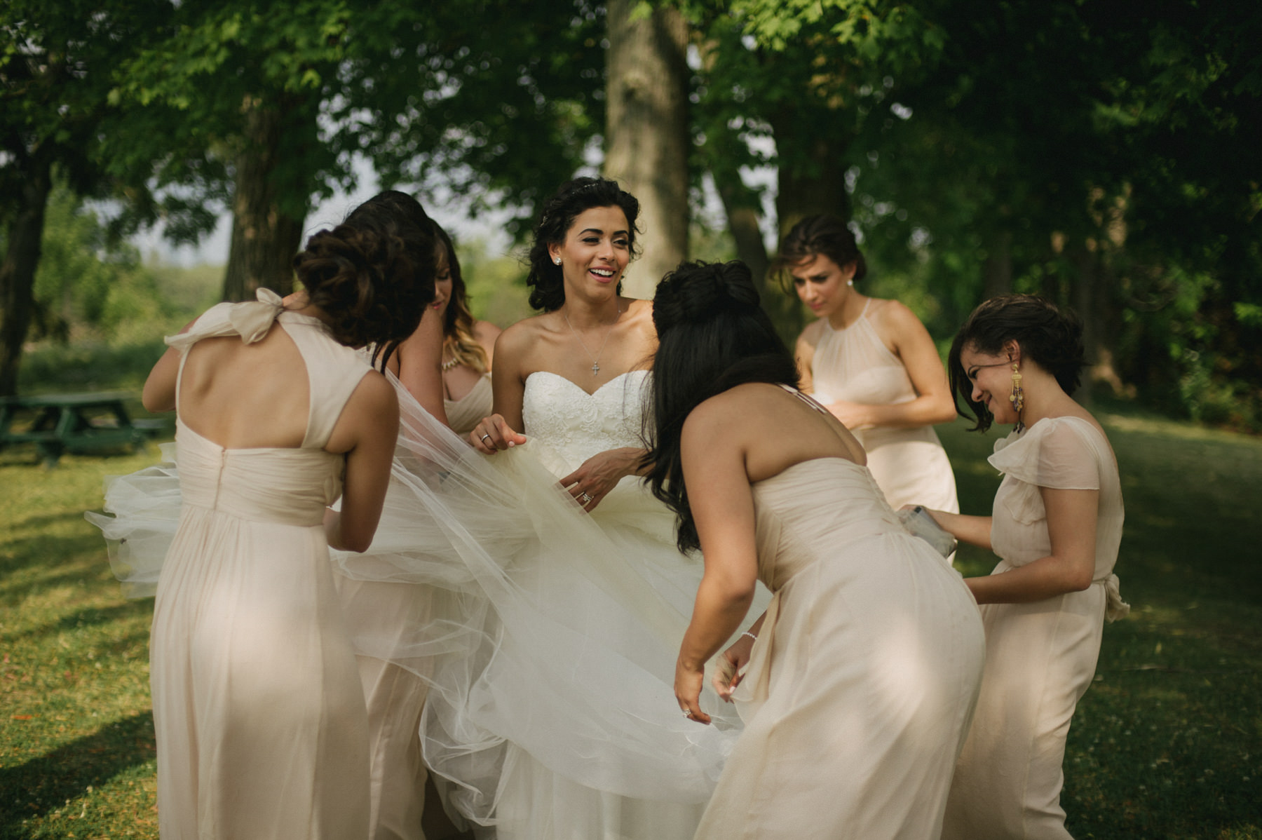 Vintage Wedding at Leslie Log House // Daring Wanderer