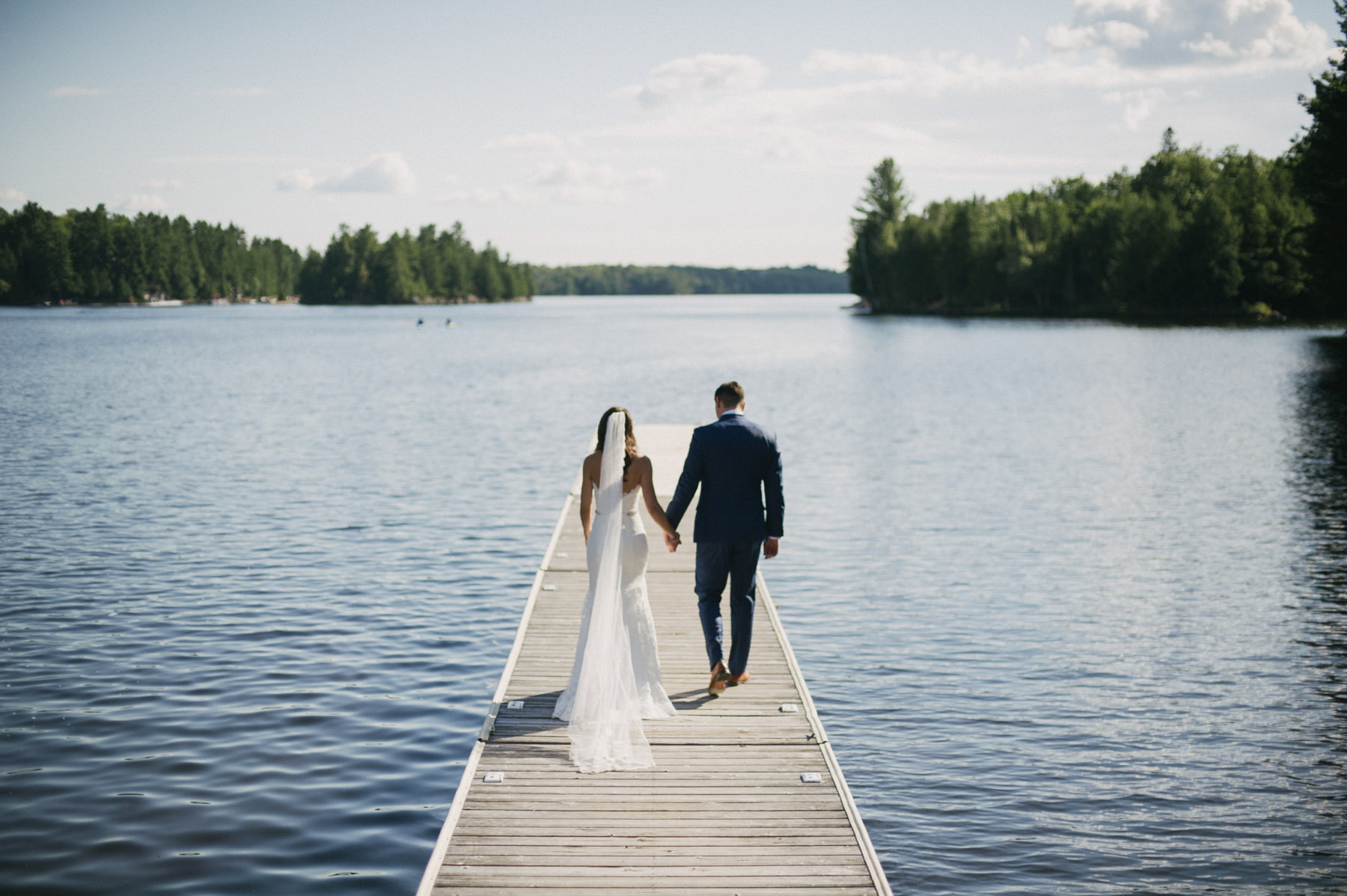 Daring Wanderer Photography - Daring Wanderer - Muskoka wedding photographer - Ontario wedding photographer - northern ontario wedding photographer - ridge at manitou wedding - cottage wedding - intimate cottage wedding