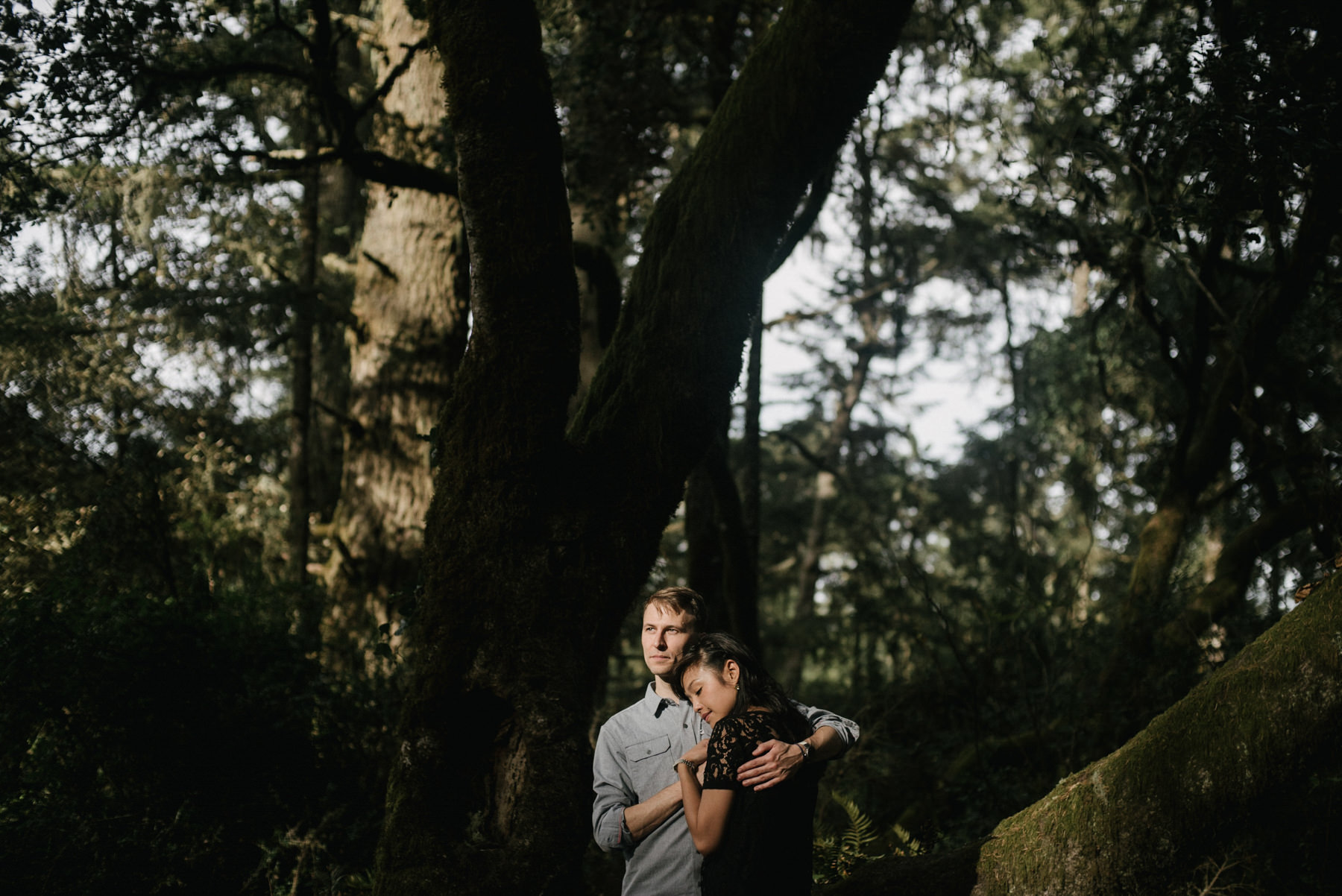 Daring Wanderer Photography - Daring Wanderer - Destination Wedding Photographer - Point Reyes California - Point Reyes Engagement - California wedding photographer - Engagement - Chimney Rock - Limantour Beach - foggy engagement