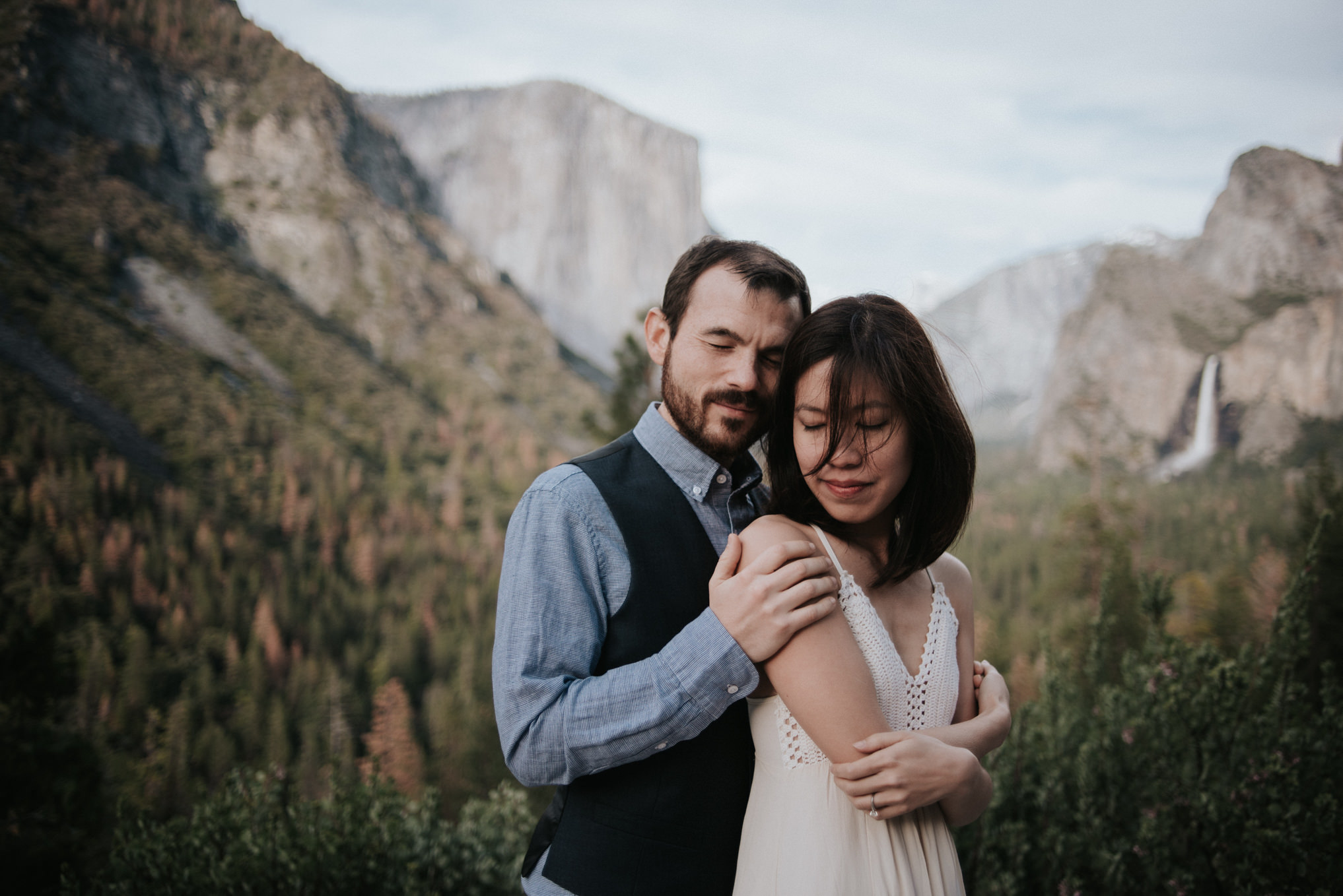 Intimate Yosemite Wedding Portraits // Daring Wanderer