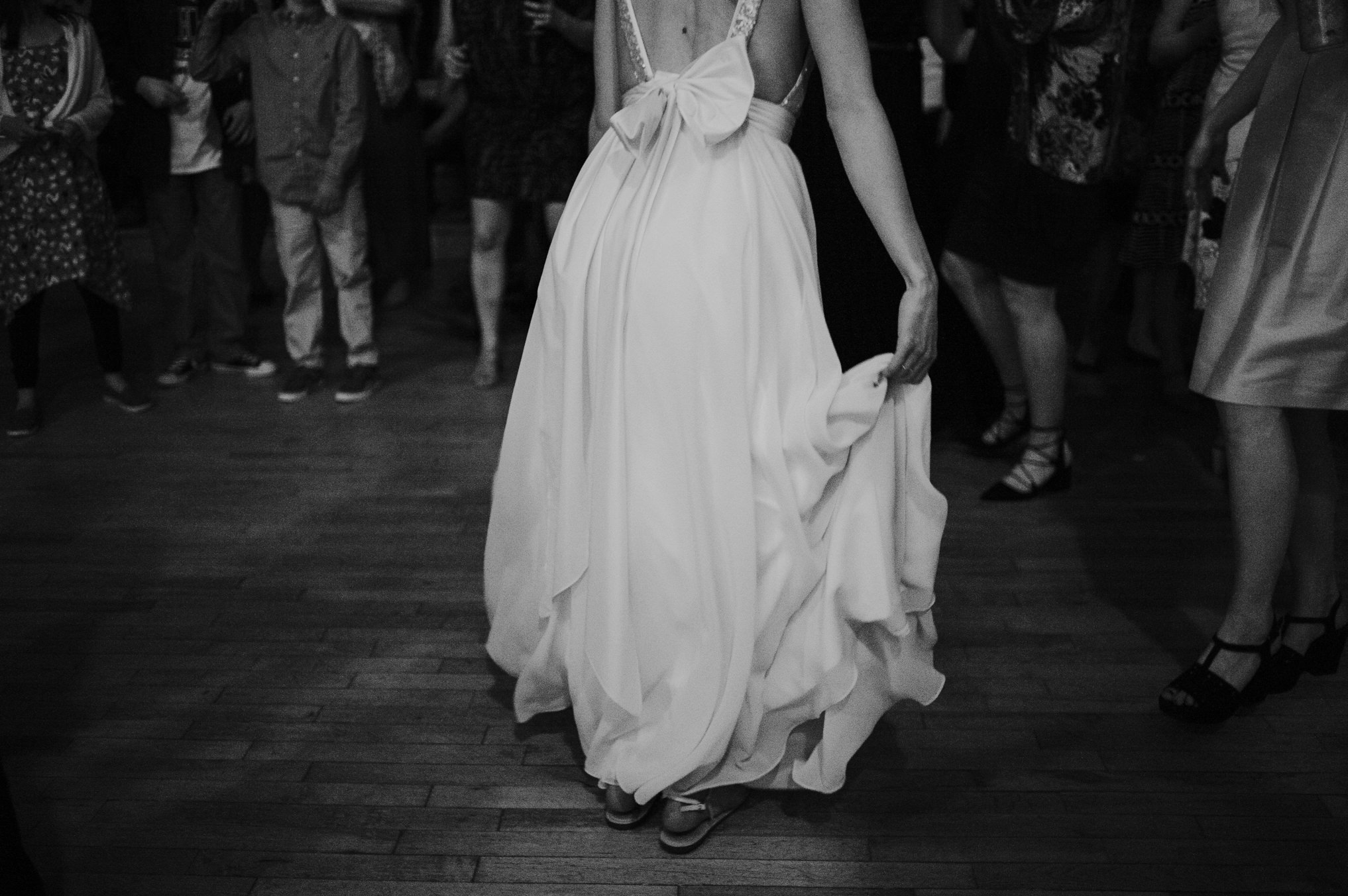 Intimate Goldie Mill Wedding // Daring Wanderer: www.daringwanderer.com