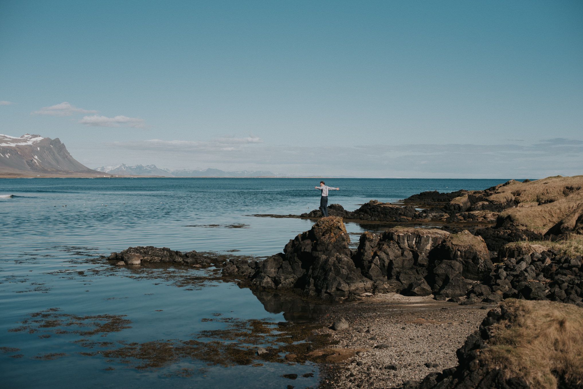 Texans Elope in Iceland: Dreamy Icelandic Midnight Sun Wedding // Daring Wanderer: www.daringwanderer.com