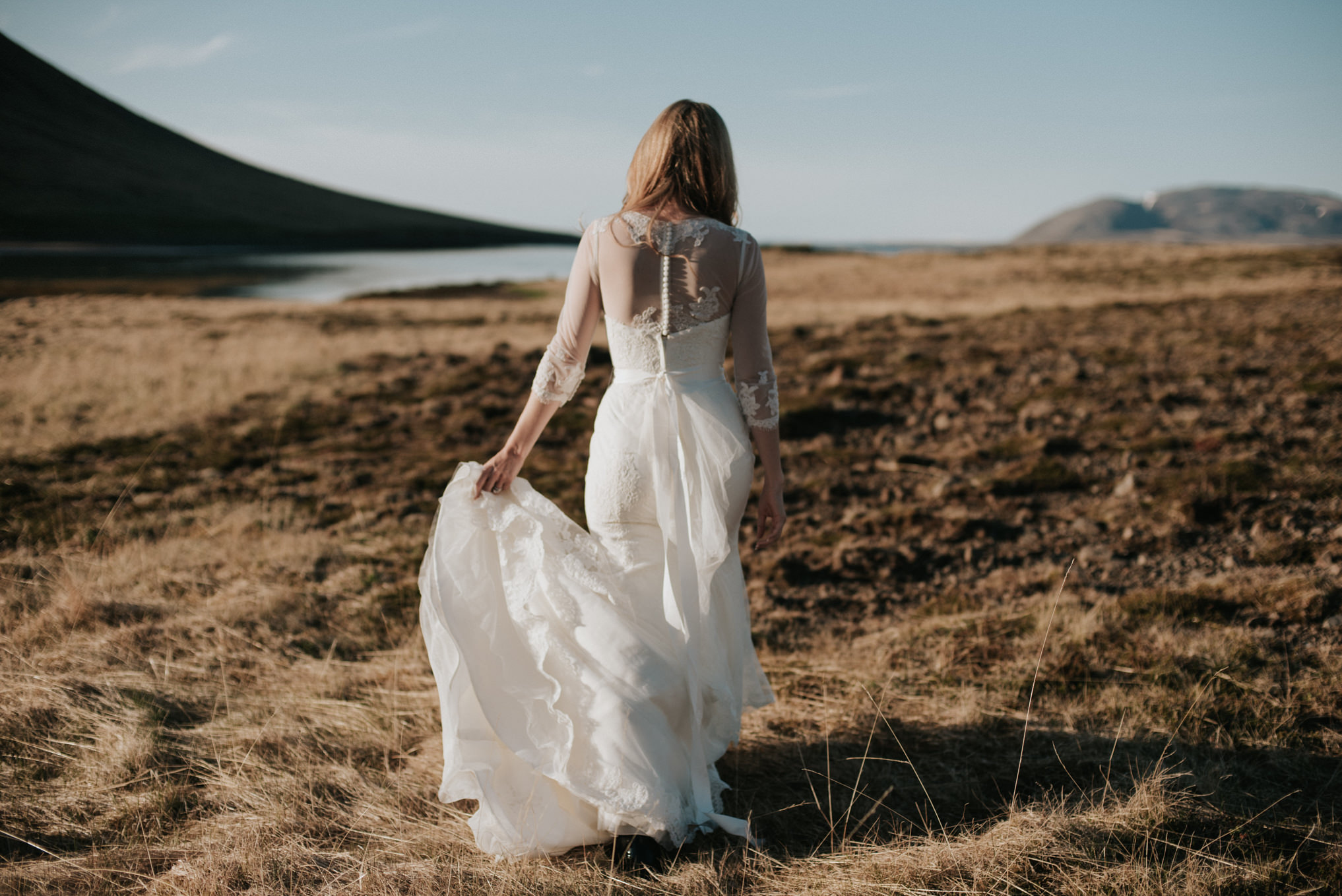 Texans Elope in Iceland: Dreamy Icelandic Midnight Sun Wedding // Daring Wanderer: www.daringwanderer.com