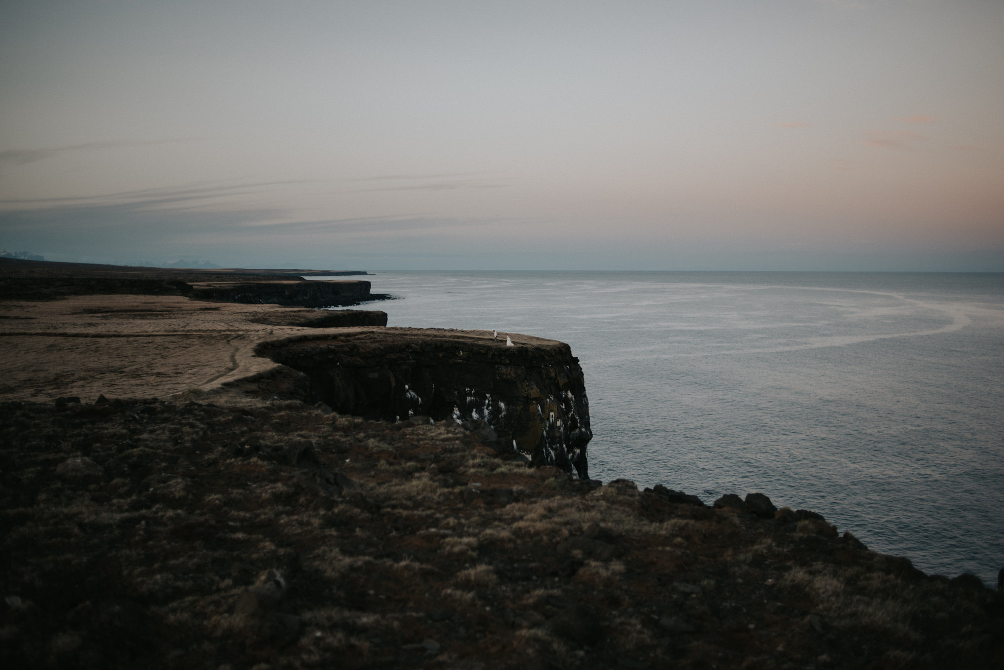 Texans Elope in Iceland: Dreamy Icelandic Midnight Sun Wedding // Daring Wanderer: www.daringwanderer.com