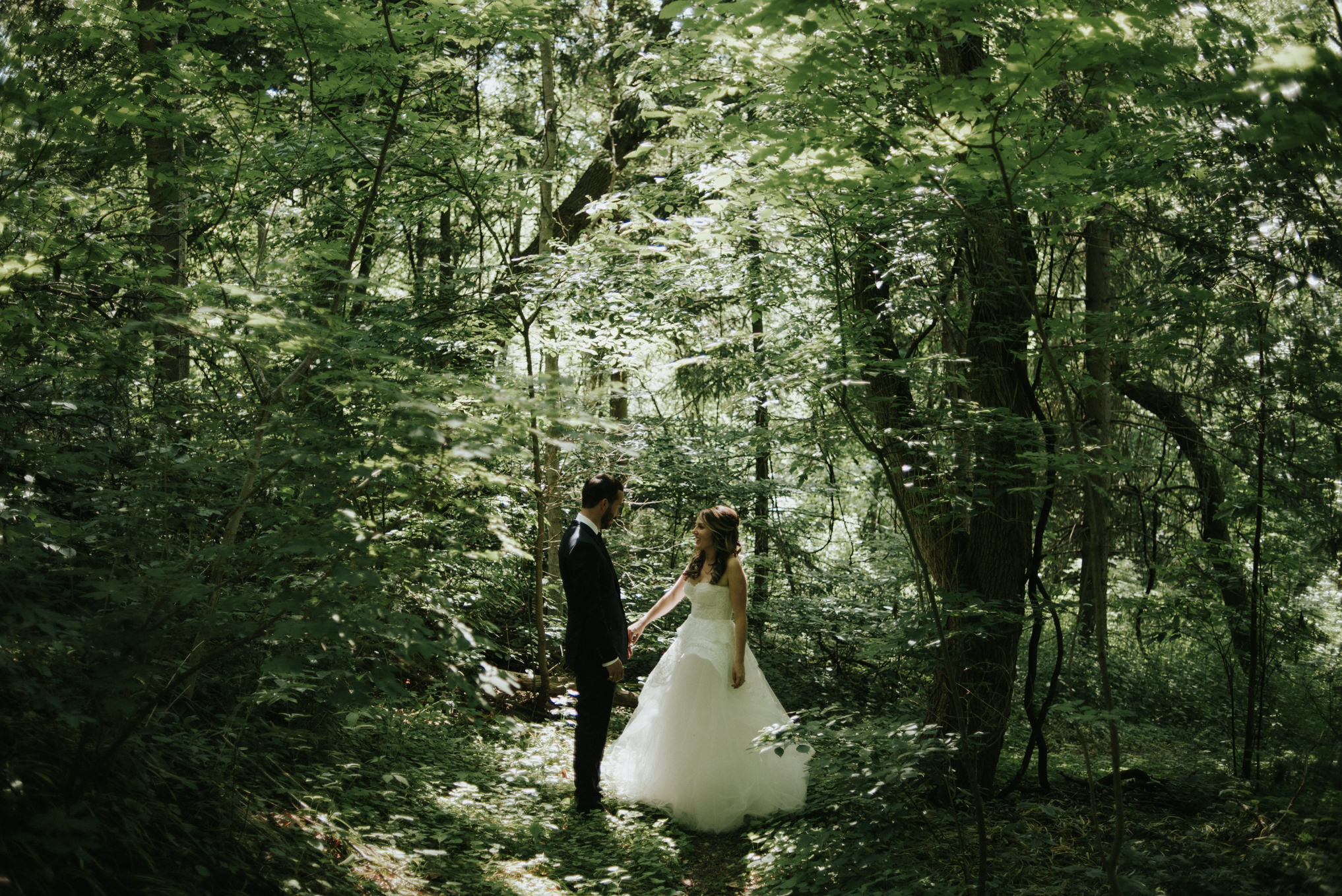 An intimate Auberge du Pommier Wedding in Toronto // Daring Wanderer: www.daringwanderer.com