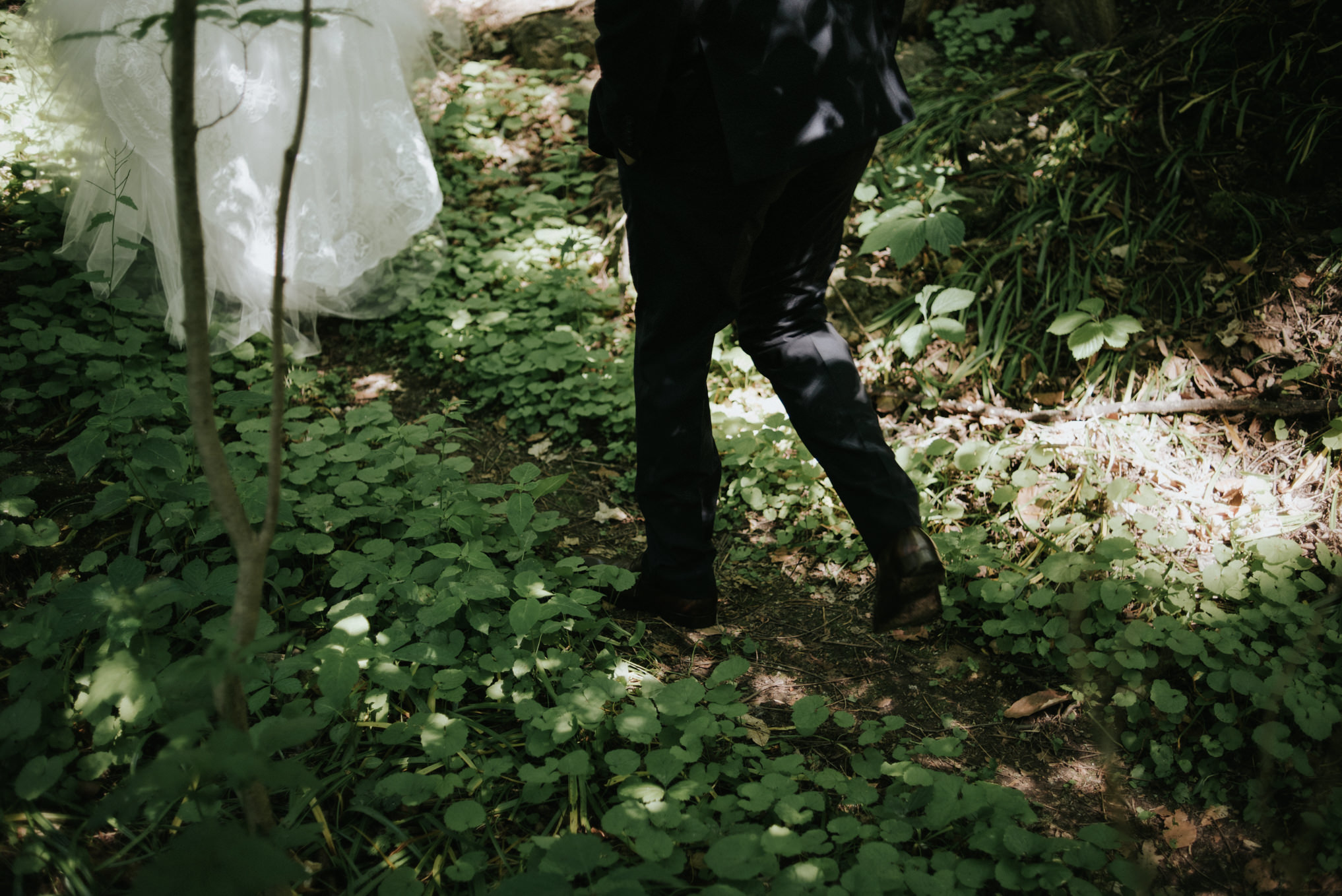 An intimate Auberge du Pommier Wedding in Toronto // Daring Wanderer: www.daringwanderer.com