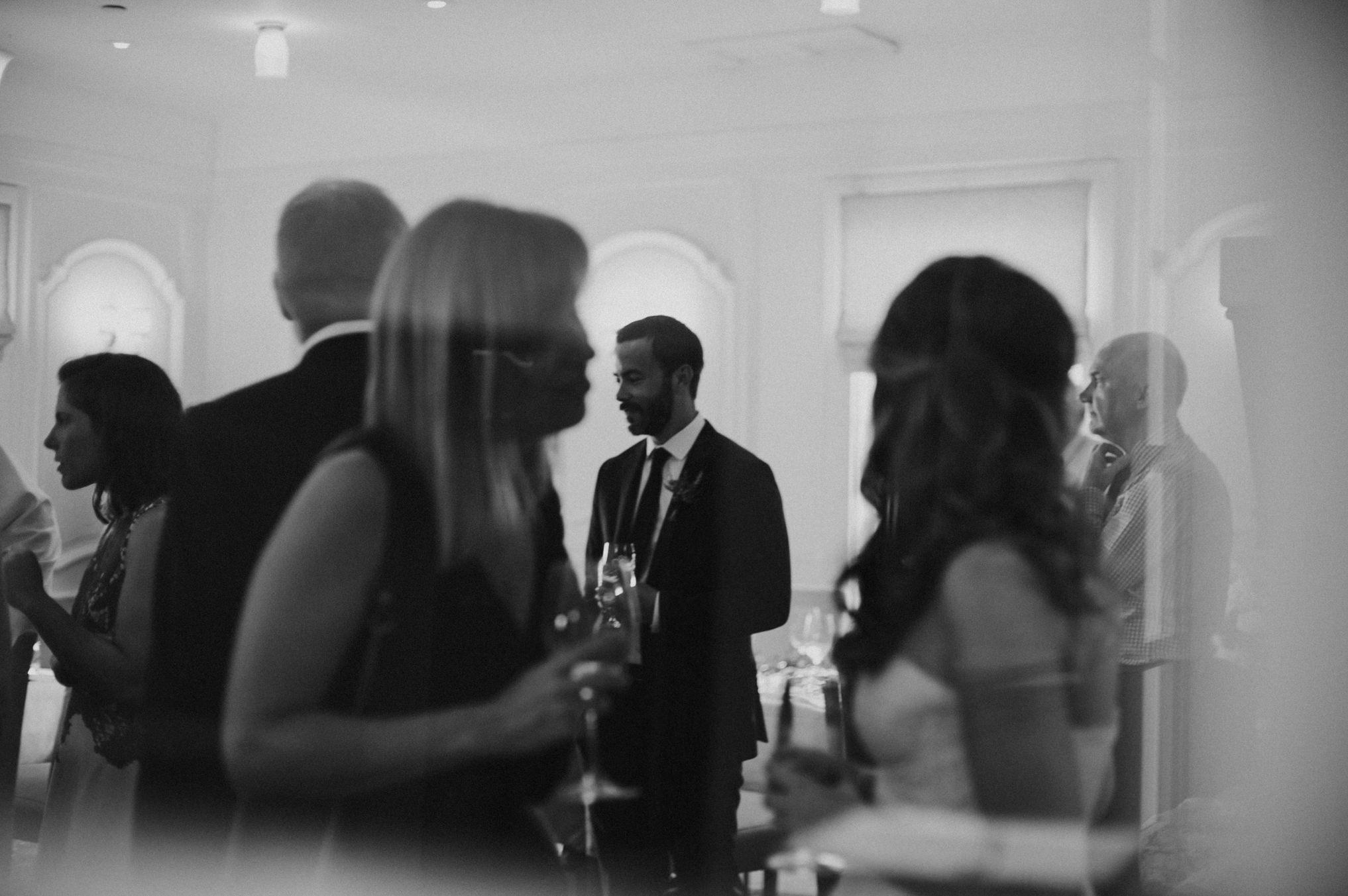 An intimate Auberge du Pommier Wedding in Toronto // Daring Wanderer: www.daringwanderer.com