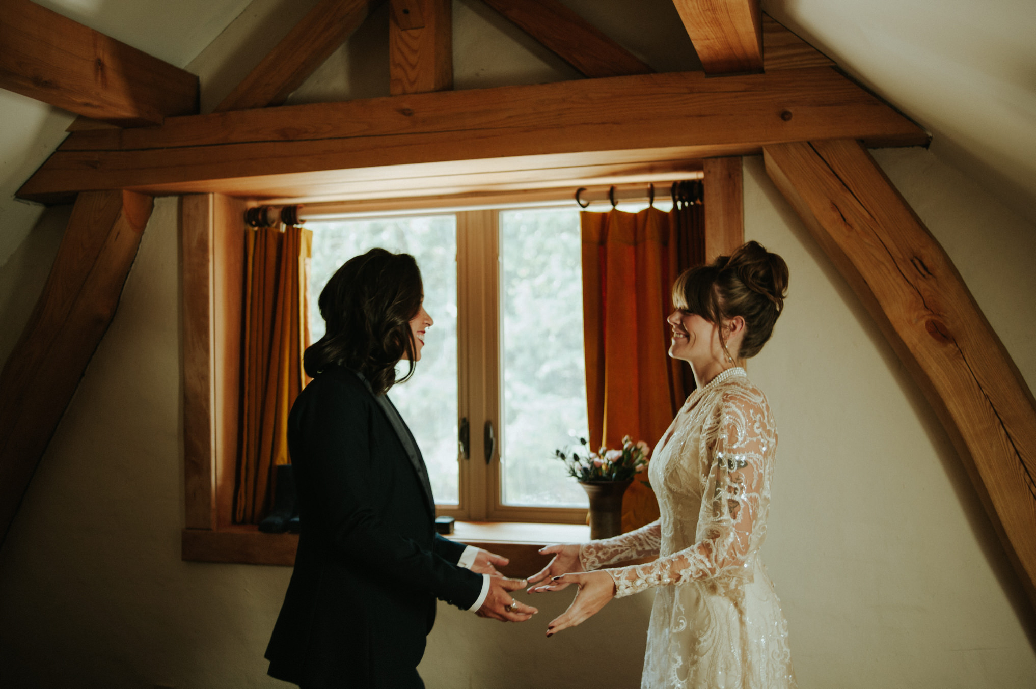 A dreamy femme babe same sex forest wedding at Riverstone Retreat // Daring Wanderer: www.daringwanderer.com