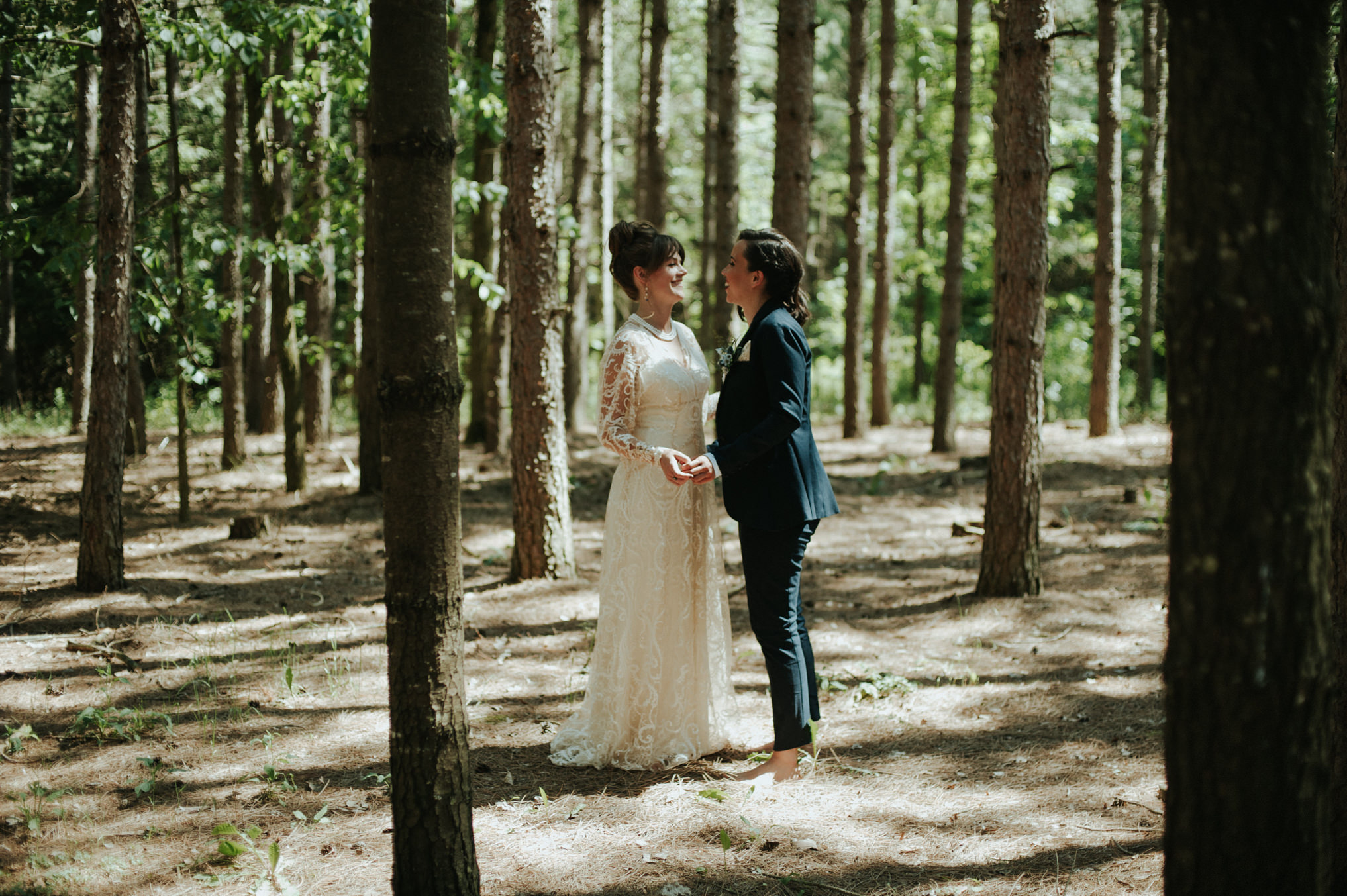 A dreamy femme babe same sex forest wedding at Riverstone Retreat // Daring Wanderer: www.daringwanderer.com