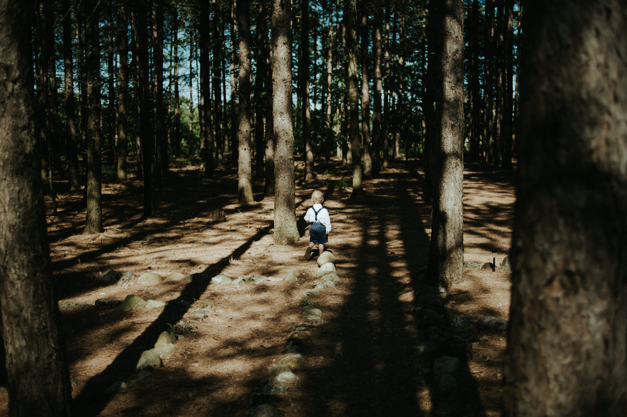 A dreamy femme babe same sex forest wedding at Riverstone Retreat // Daring Wanderer: www.daringwanderer.com