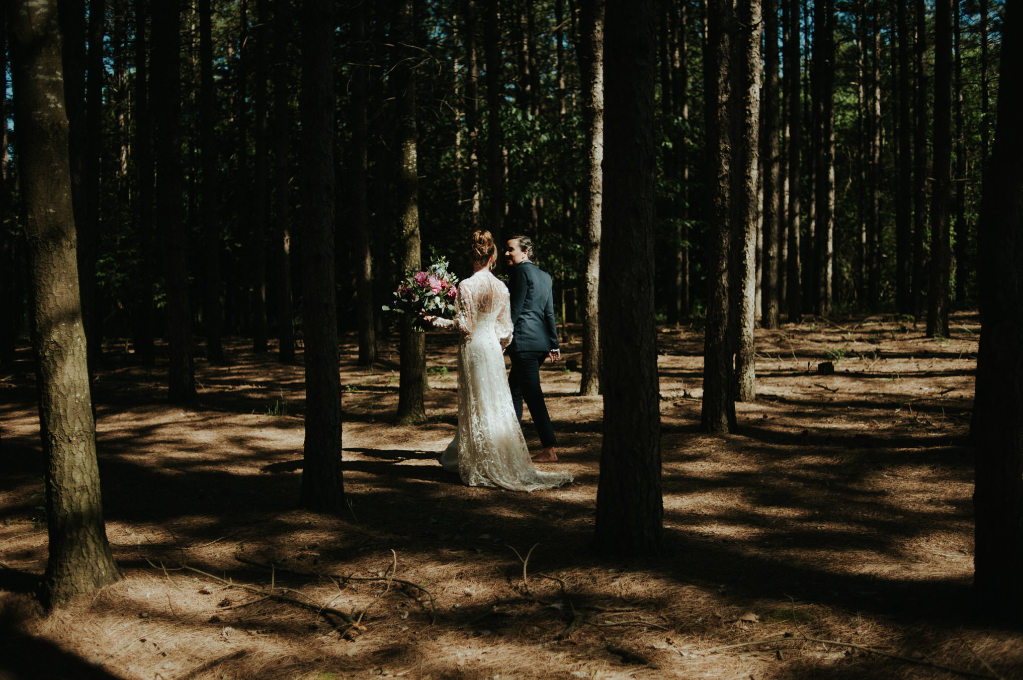 A dreamy femme babe same sex forest wedding at Riverstone Retreat // Daring Wanderer: www.daringwanderer.com