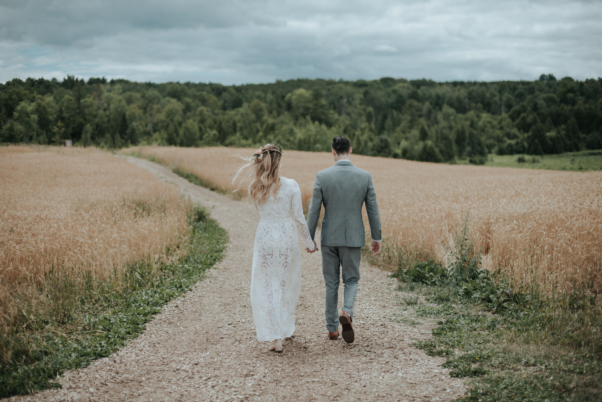 An intimate bohemian outdoor farm wedding at South Pond Farms // Daring Wanderer: www.daringwanderer.com