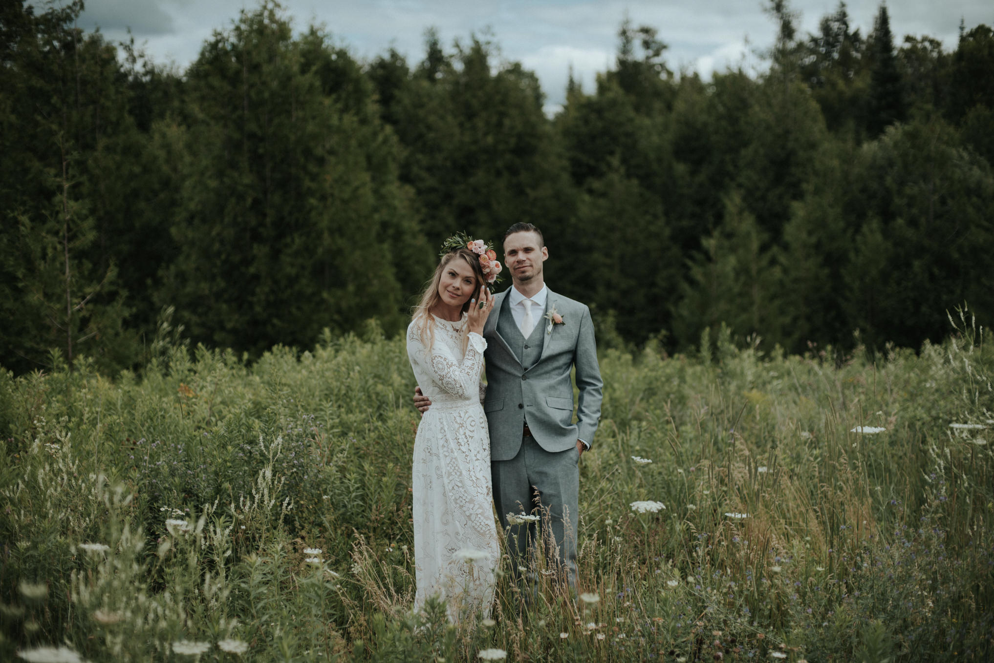 An intimate bohemian outdoor farm wedding at South Pond Farms // Daring Wanderer: www.daringwanderer.com