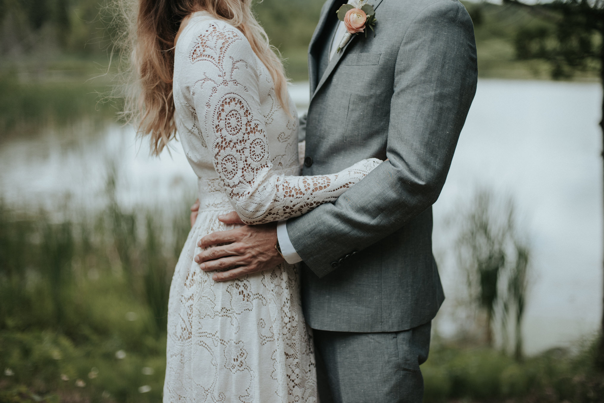 An intimate bohemian outdoor farm wedding at South Pond Farms // Daring Wanderer: www.daringwanderer.com