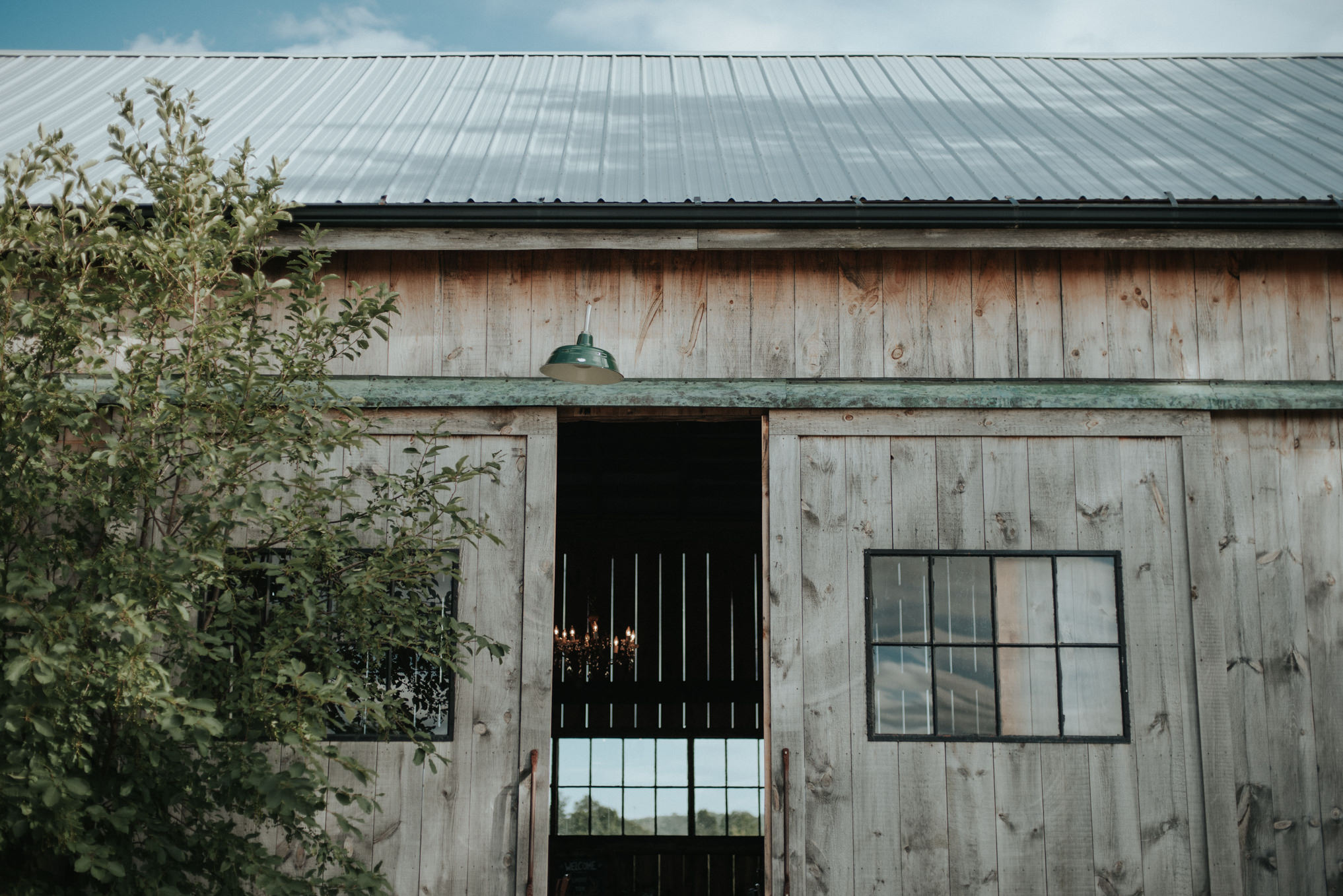 An intimate bohemian outdoor farm wedding at South Pond Farms // Daring Wanderer: www.daringwanderer.com