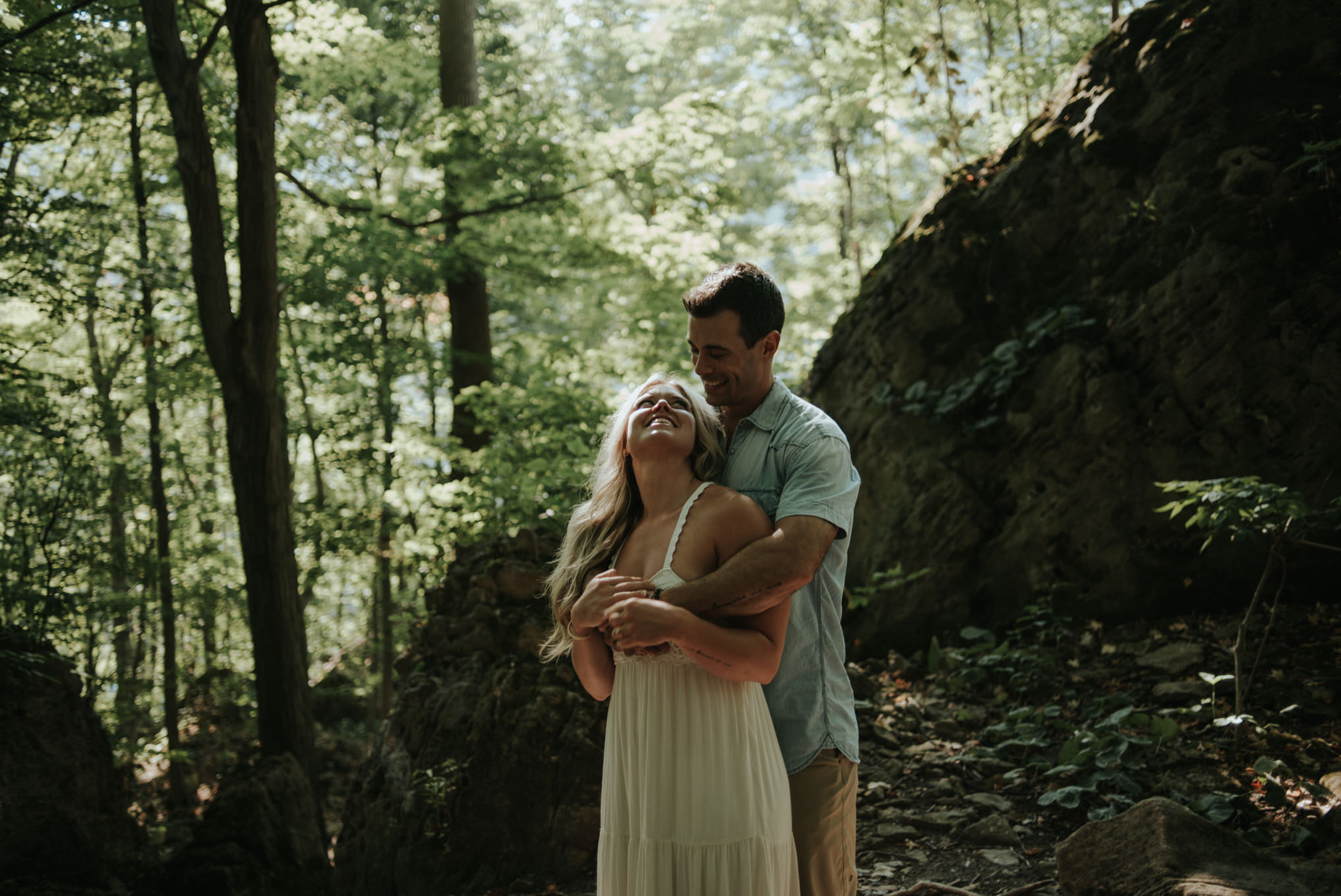 Dreamy Niagara Gorge Engagement // Daring Wanderer: www.daringwanderer.com