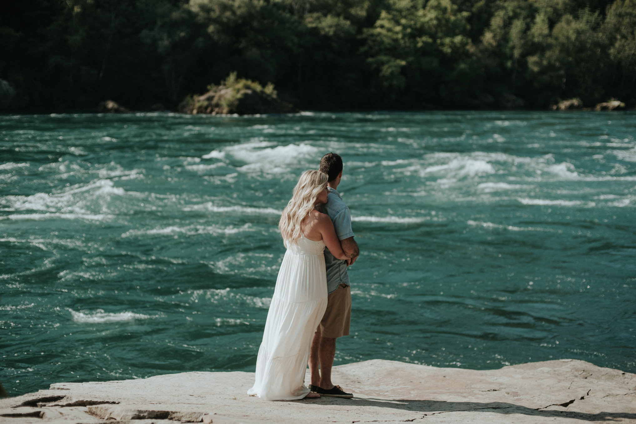 Dreamy Niagara Gorge Engagement // Daring Wanderer: www.daringwanderer.com