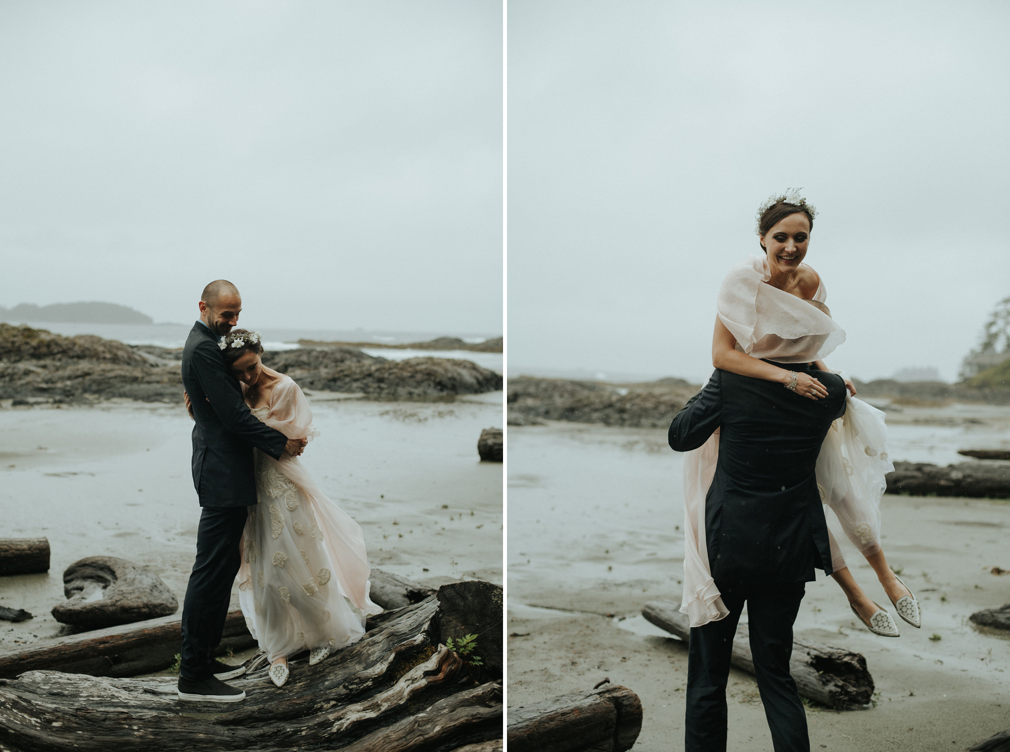 Intimate Tofino Elopement // Daring Wanderer: www.daringwanderer.com