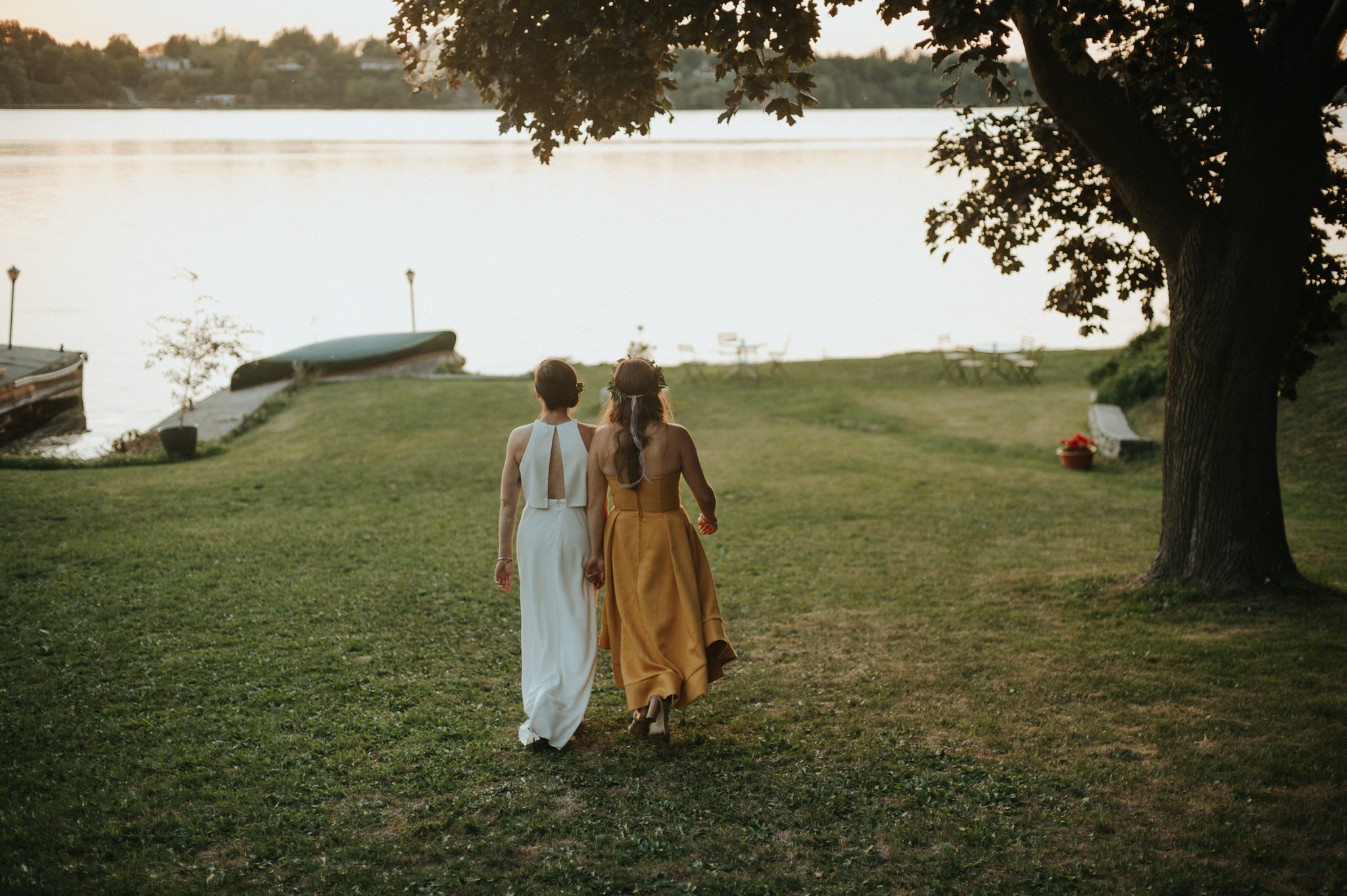 An Intimate Picton Wedding // Daring Wanderer: www.daringwanderer.com