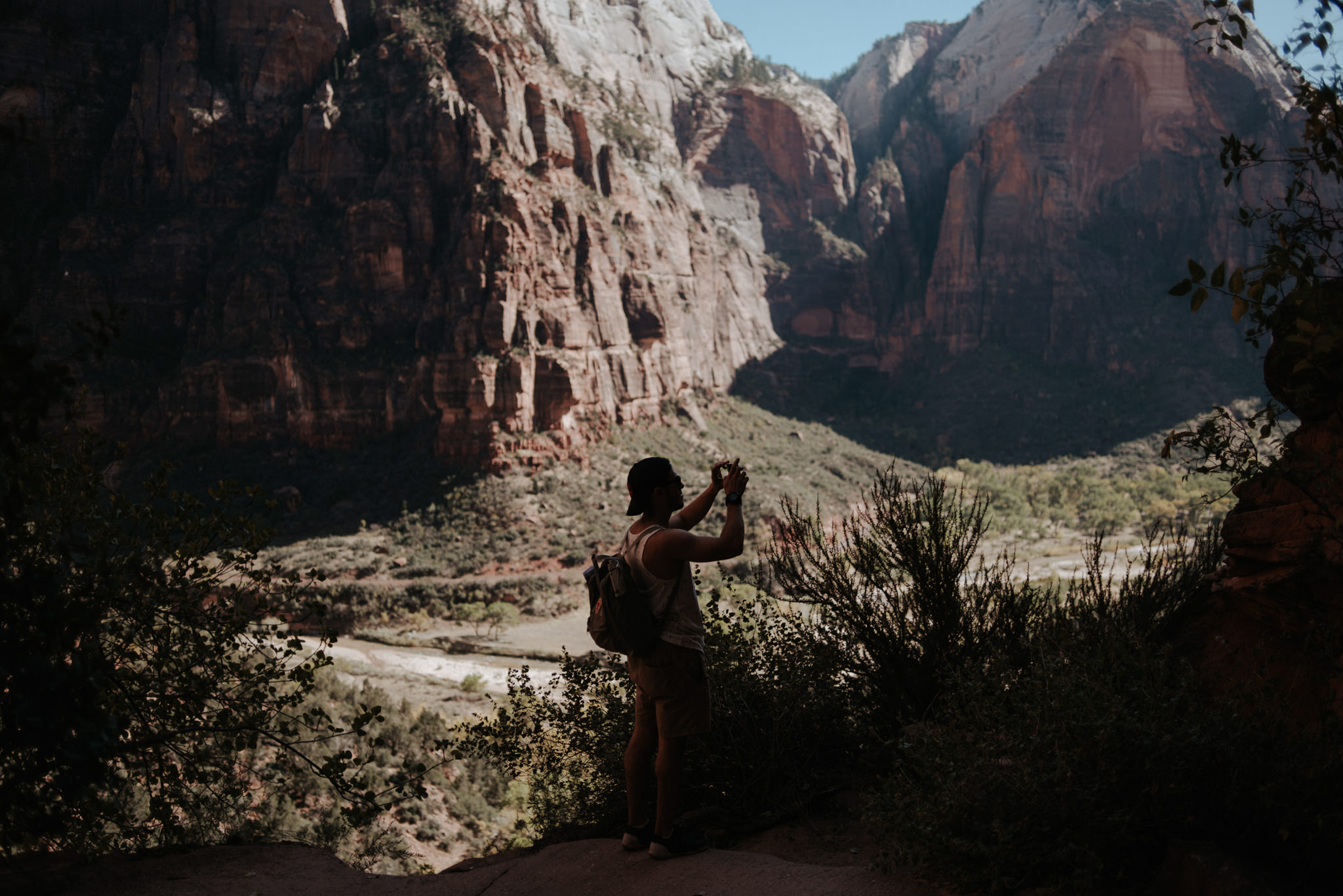 Hiking Angel's Landing, Zion National Park // Daring Wanderer: www.daringwanderer.com