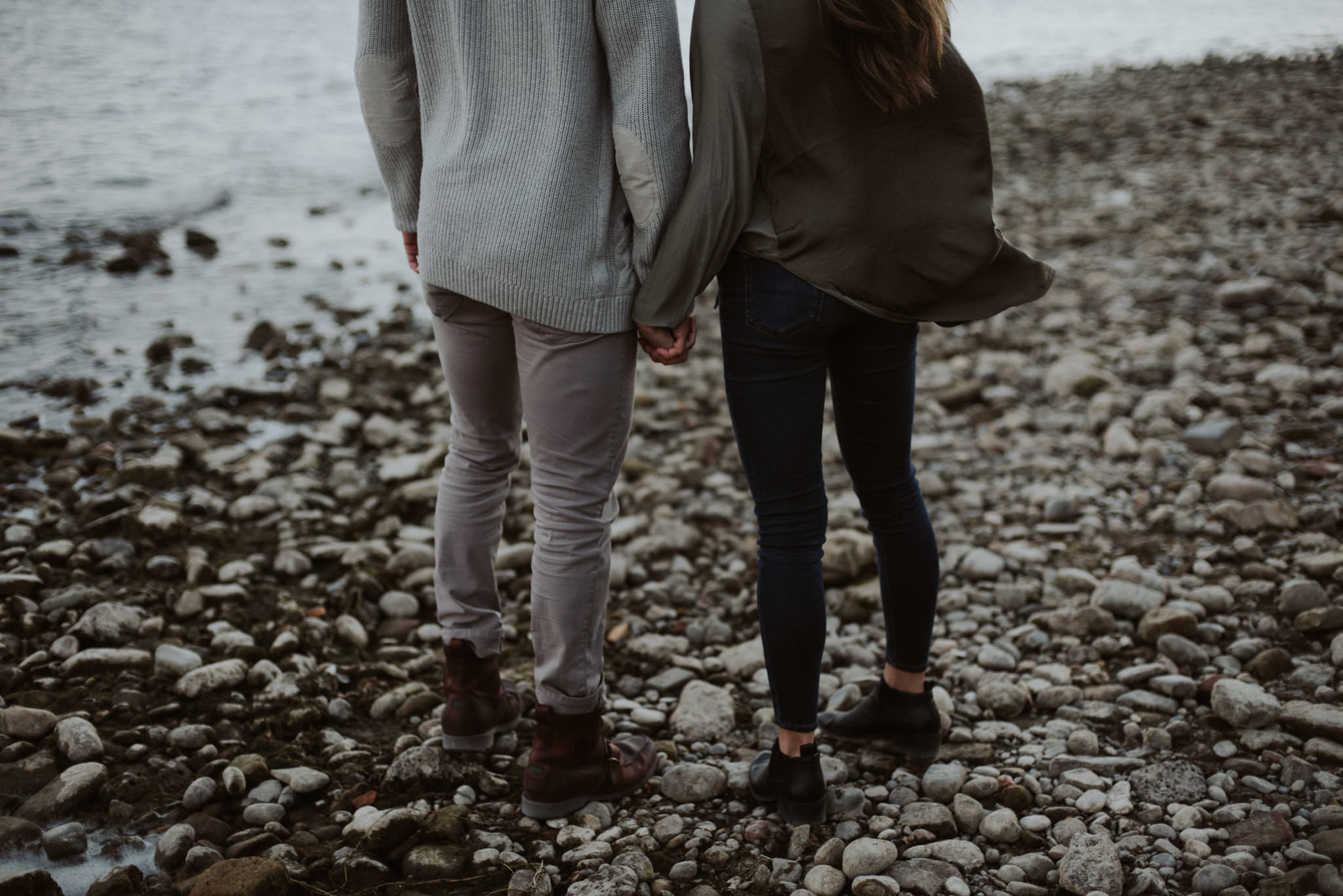 Dreamy Cherry Beach Portraits with some lovers at sunset // Toronto wedding photographer Daring Wanderer 