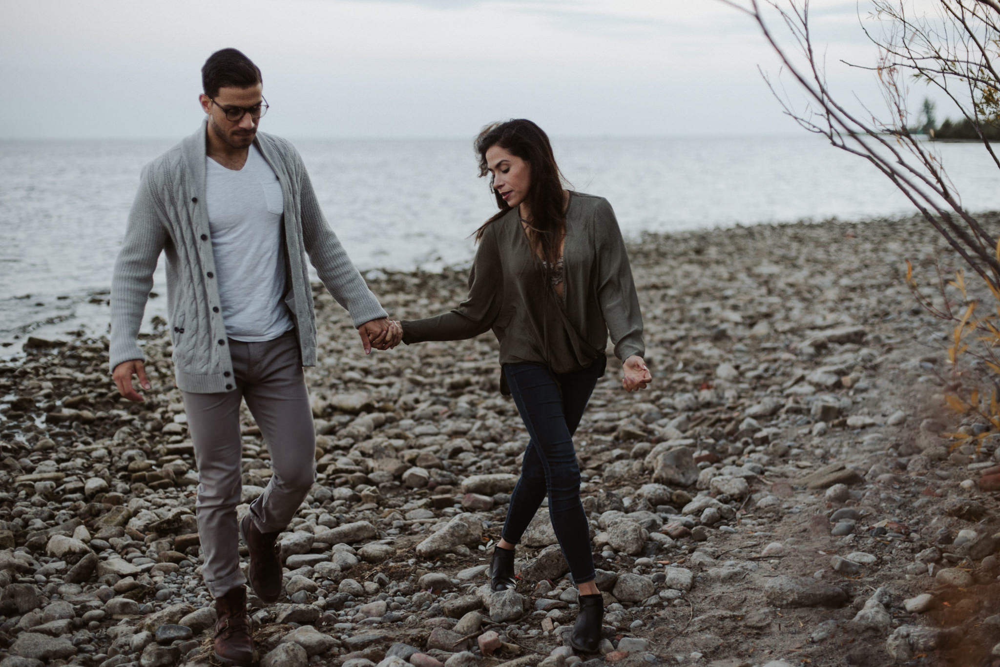 Dreamy Cherry Beach Portraits with some lovers at sunset // Toronto wedding photographer Daring Wanderer 