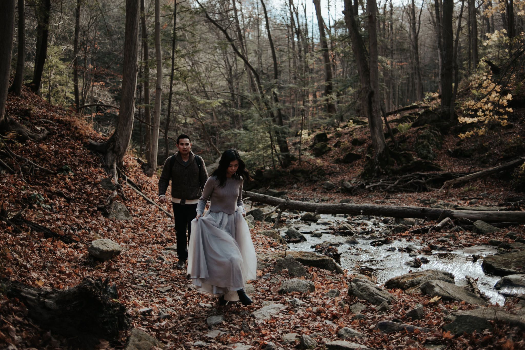 Chasing waterfalls and sunsets, Tews Falls Engagement // Toronto wedding photographer Daring Wanderer 