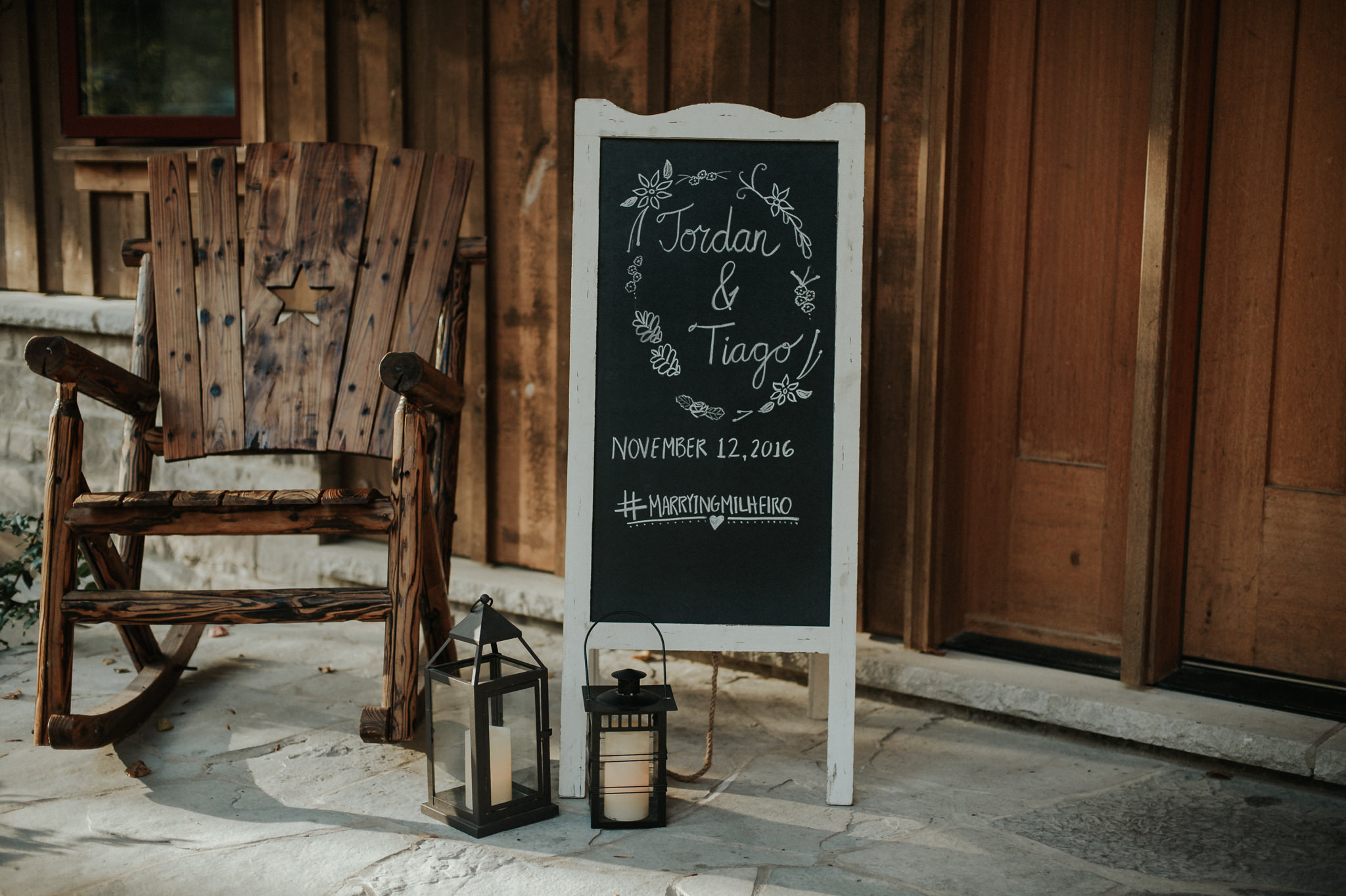 Intimate Cottage Wedding at Serenity Cottage in Owen Sound // Toronto wedding photographer Daring Wanderer 