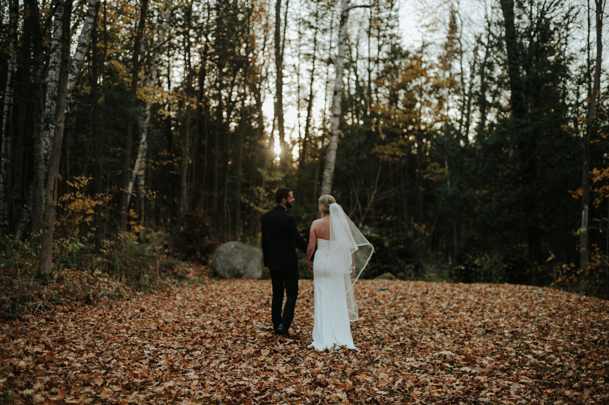 Intimate Cottage Wedding at Serenity Cottage in Owen Sound // Toronto wedding photographer Daring Wanderer 