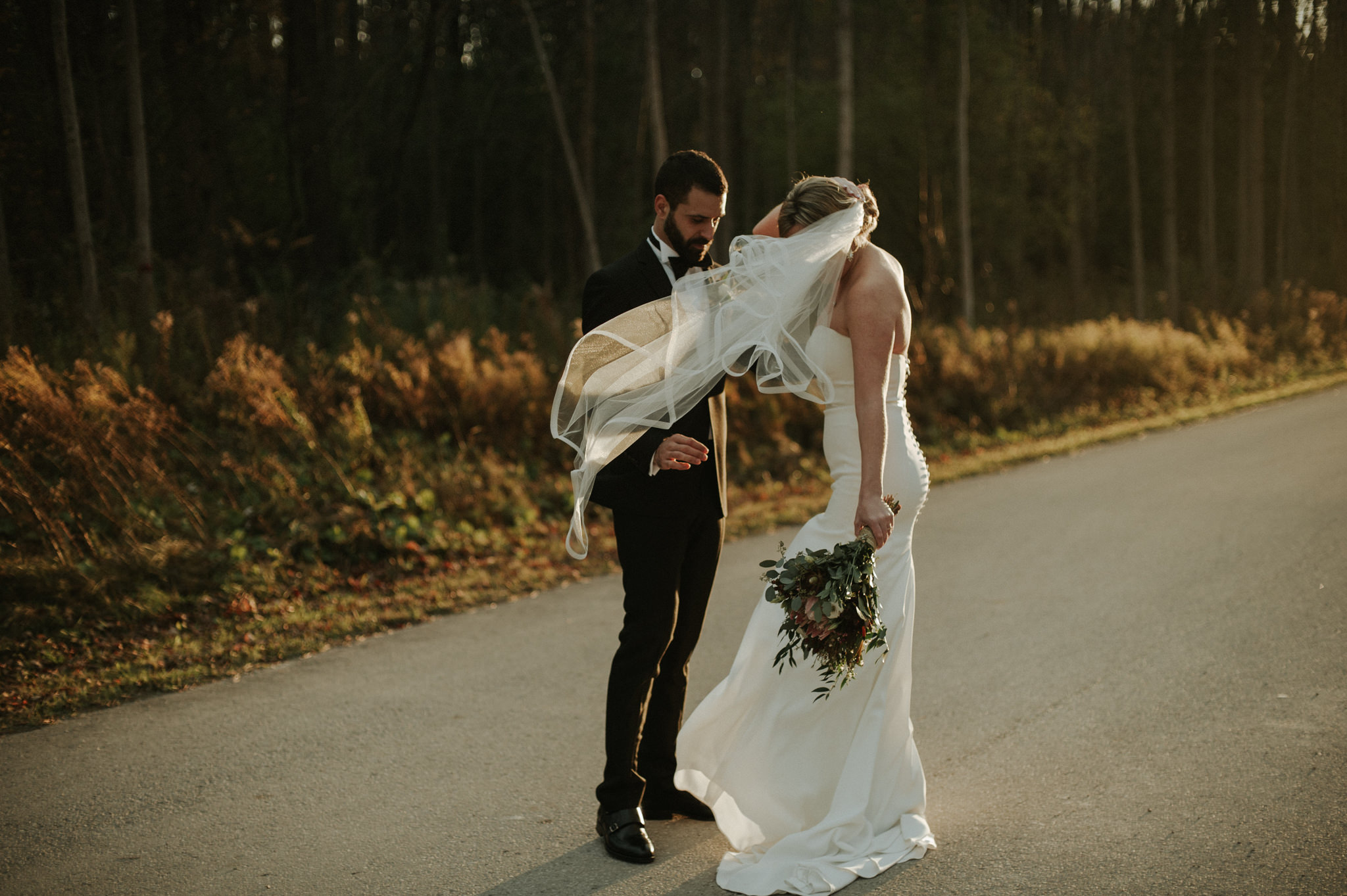 Intimate Cottage Wedding at Serenity Cottage in Owen Sound // Toronto wedding photographer Daring Wanderer 