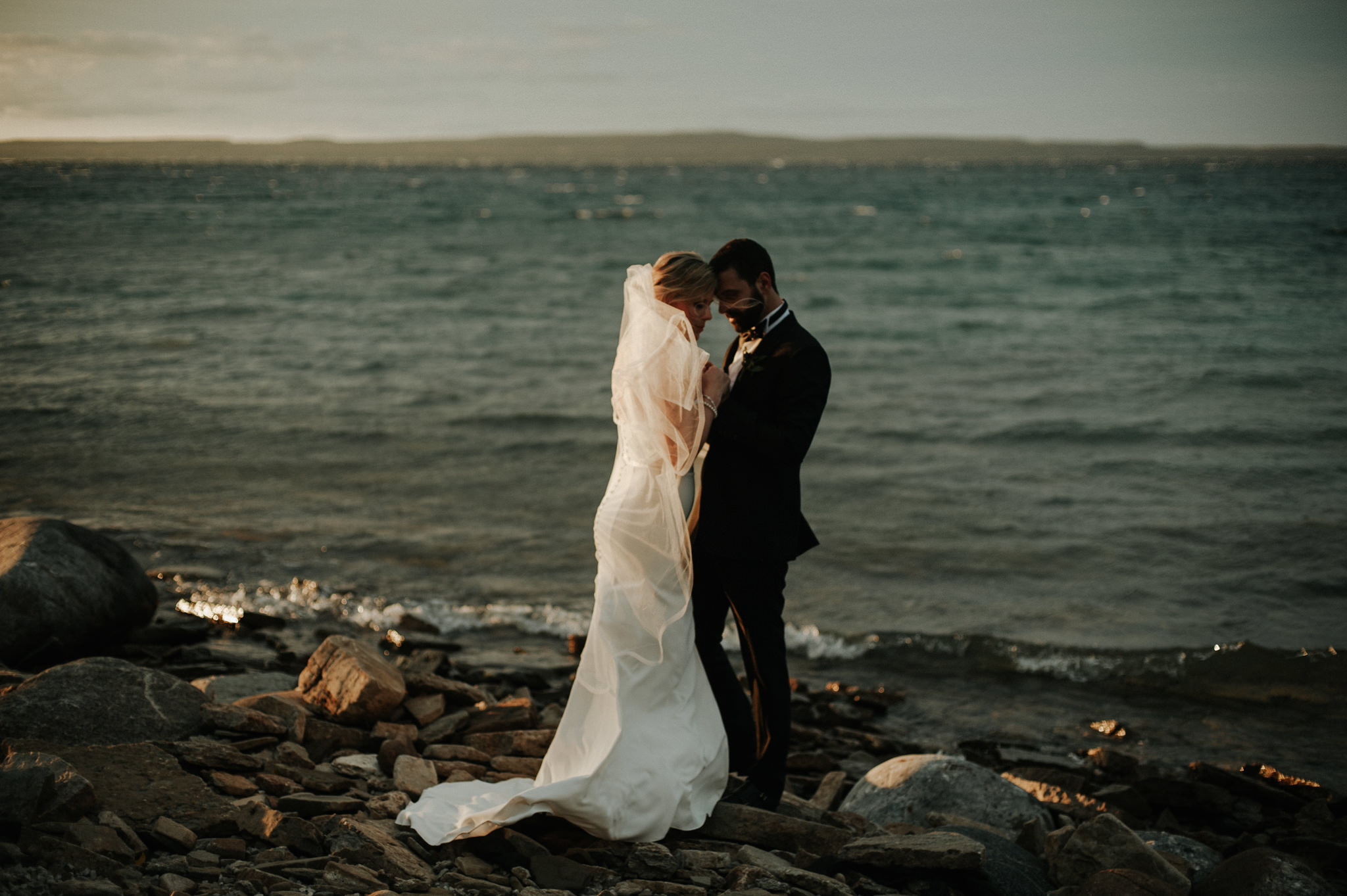 Intimate Cottage Wedding at Serenity Cottage in Owen Sound // Toronto wedding photographer Daring Wanderer 