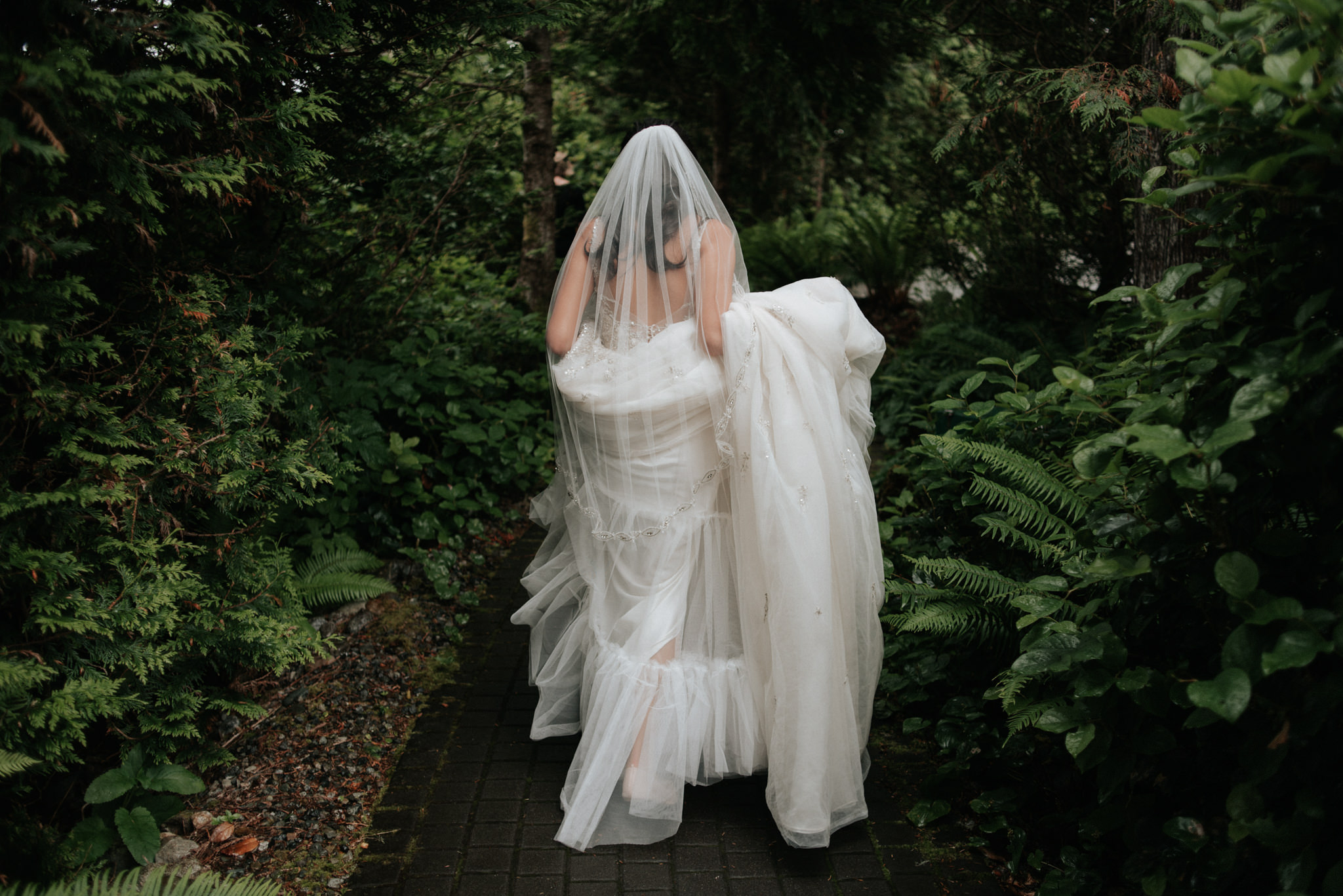 Bride outside Wickaninnish Inn