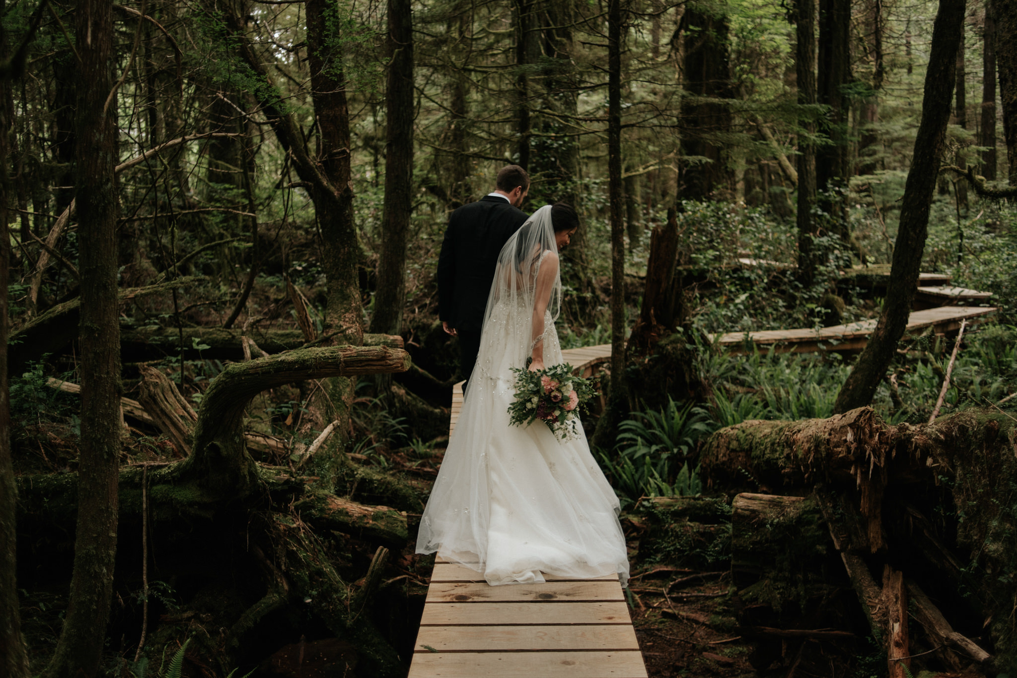 Pacific Rim National Park Wedding portraits