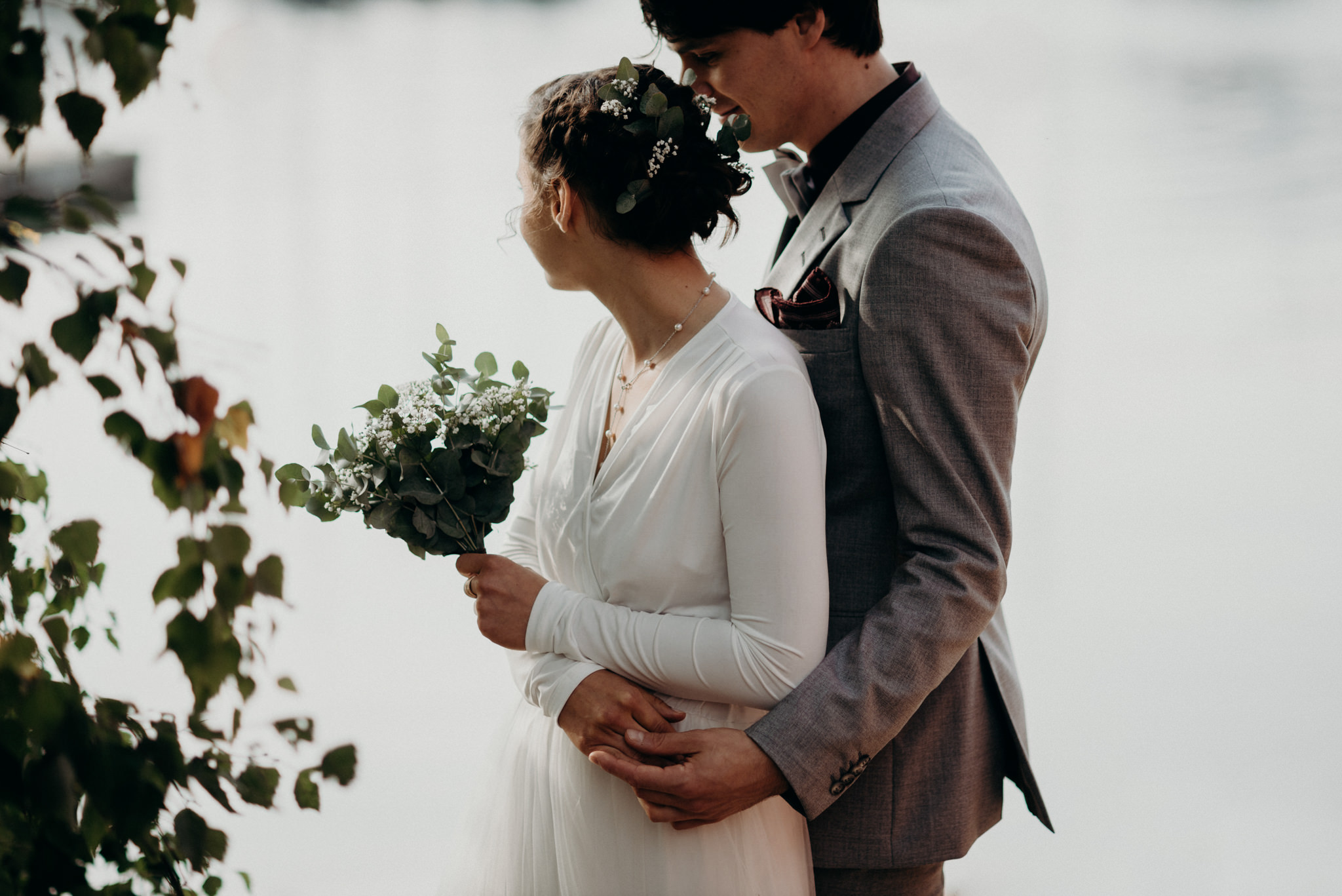 Valkosaaren Telakka wedding portraits