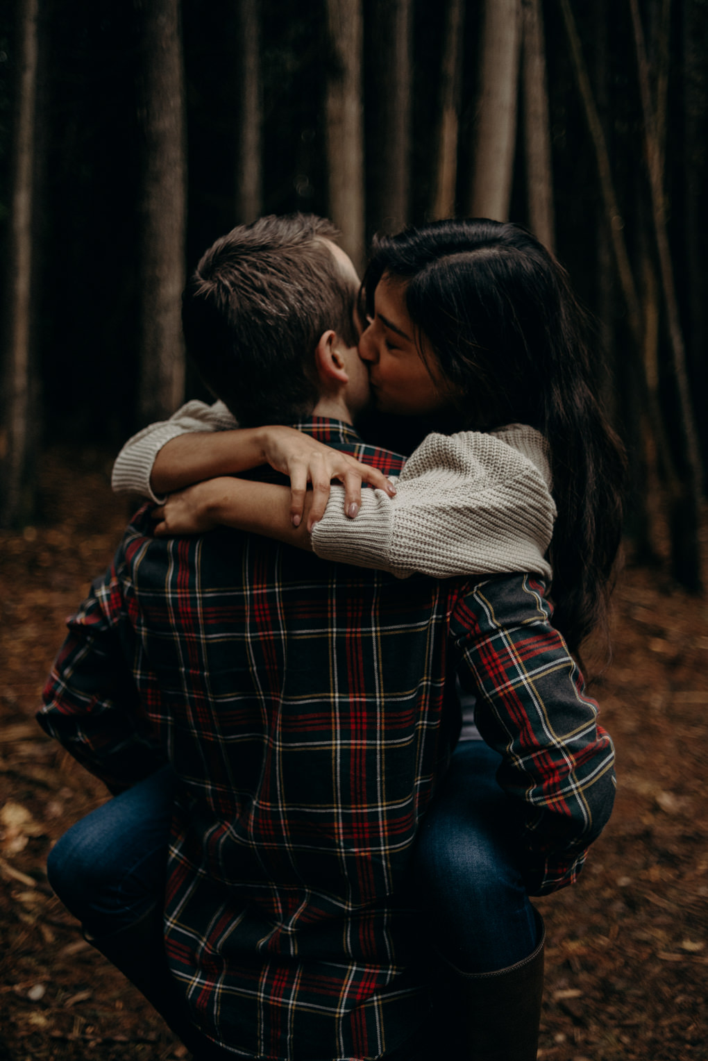 couple hugging in the forest, fall couple shoot