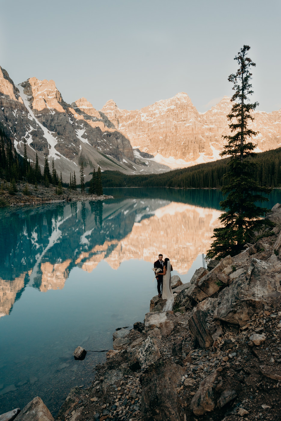 Moraine Lake sunrise elopement, Banff National Park elopement