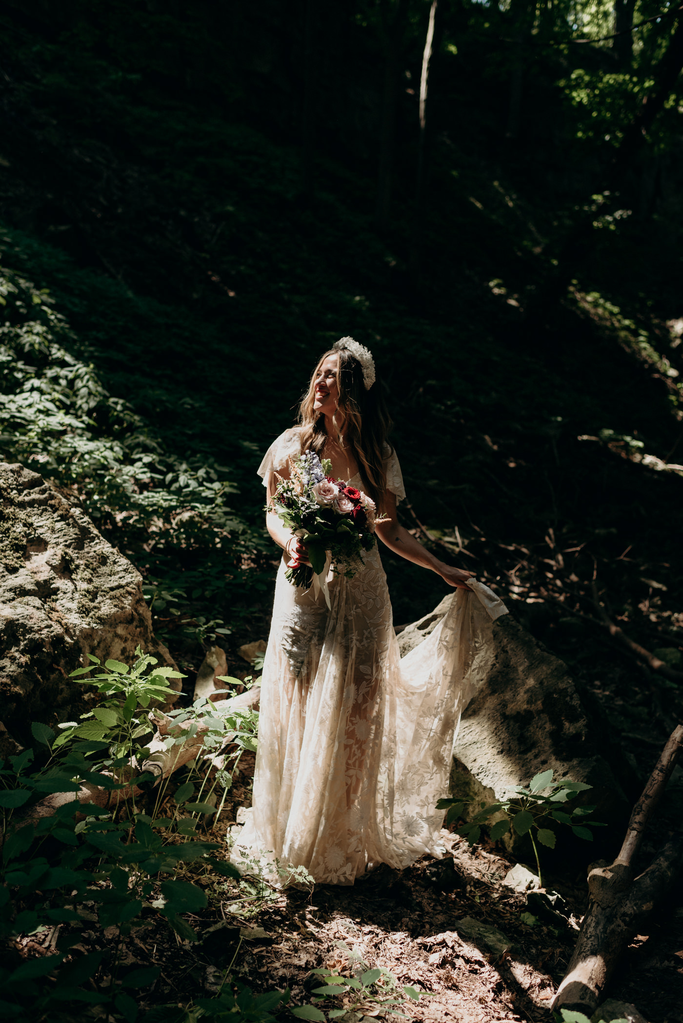 Laid-Back Outdoor Wedding at Glen Drummond Farm - Daring Wanderer