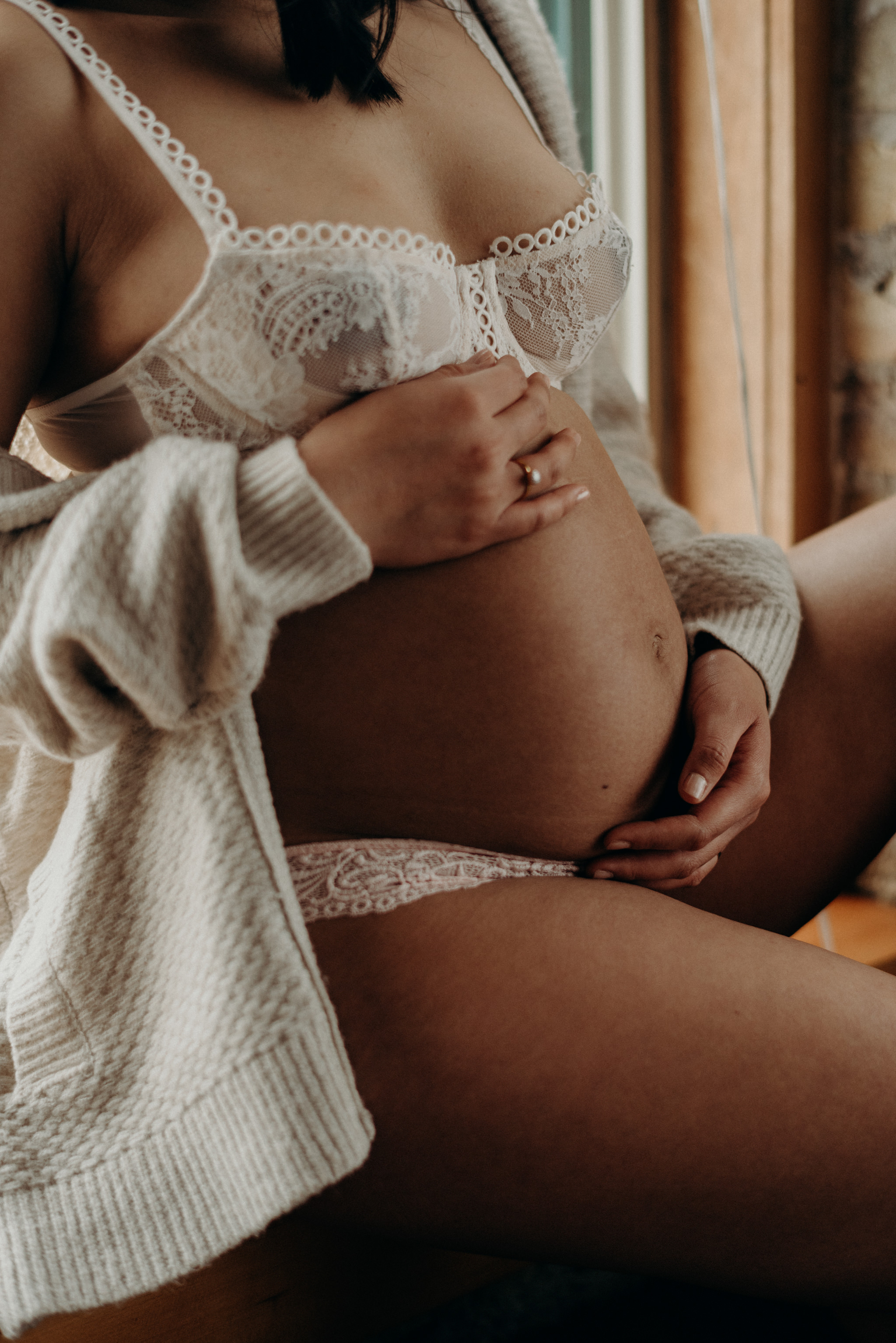 maternity shoot in Toronto