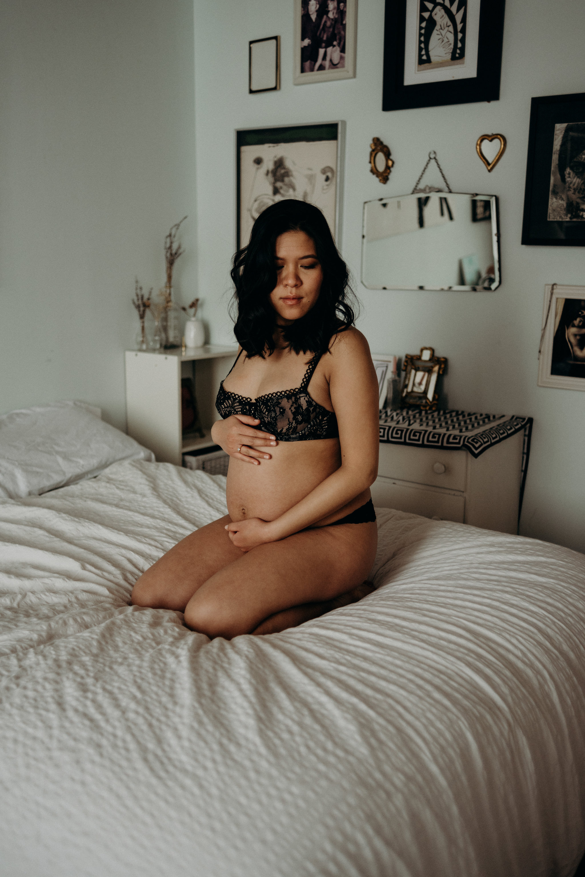 loft maternity portraits in Toronto